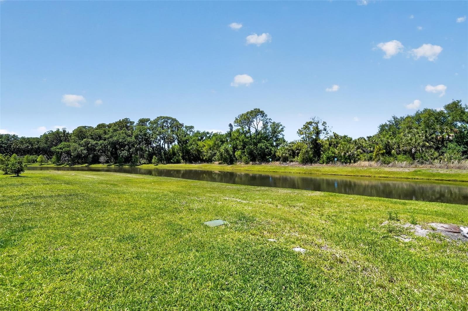 Single Family Residence at 8131 TEA OLIVE TER, PALMETTO, photo 25 of 29