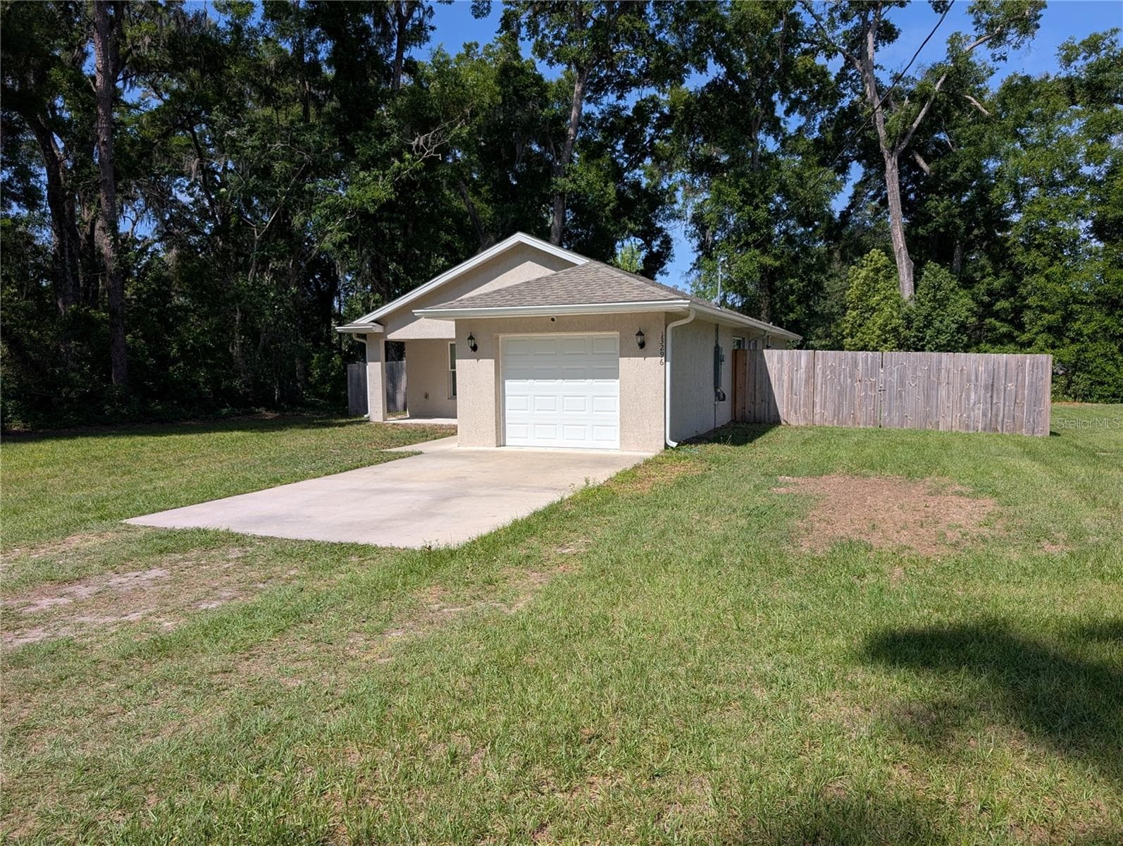 Single Family Residence at 13296 SE 33RD CT, BELLEVIEW, photo 3 of 26
