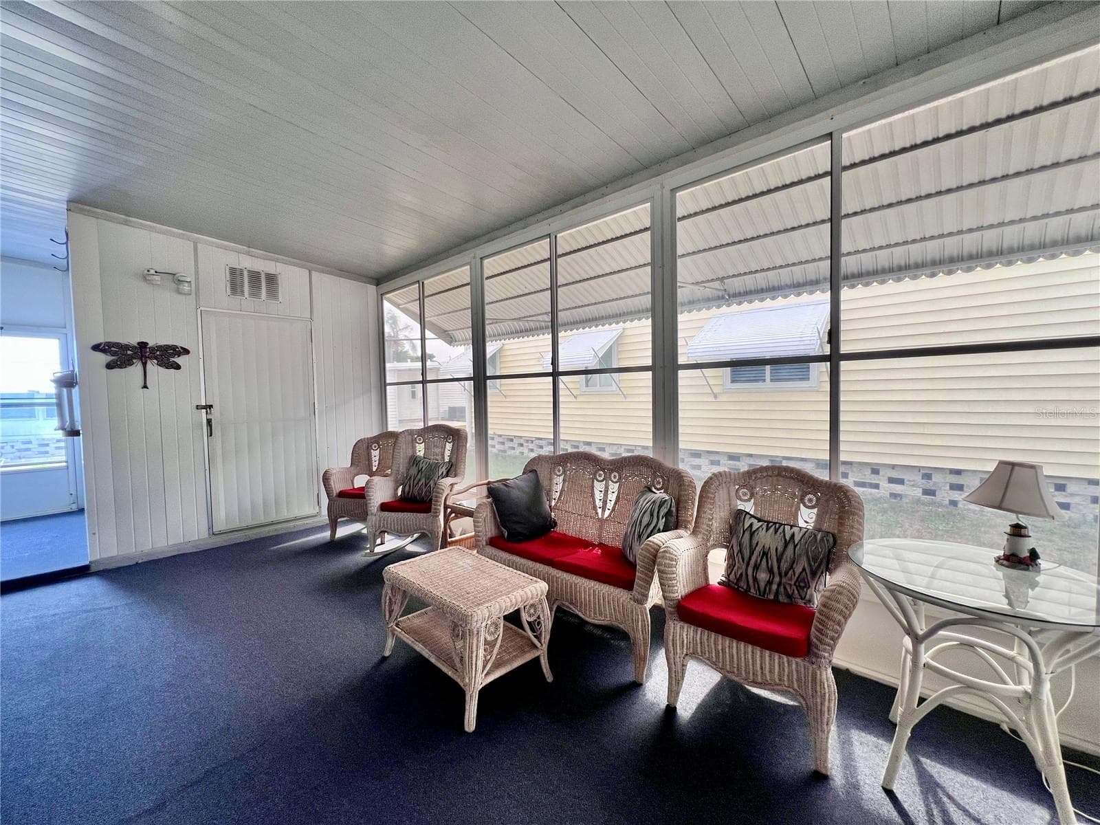 Lanai - 1100 BELCHER RD S #663, LARGO
