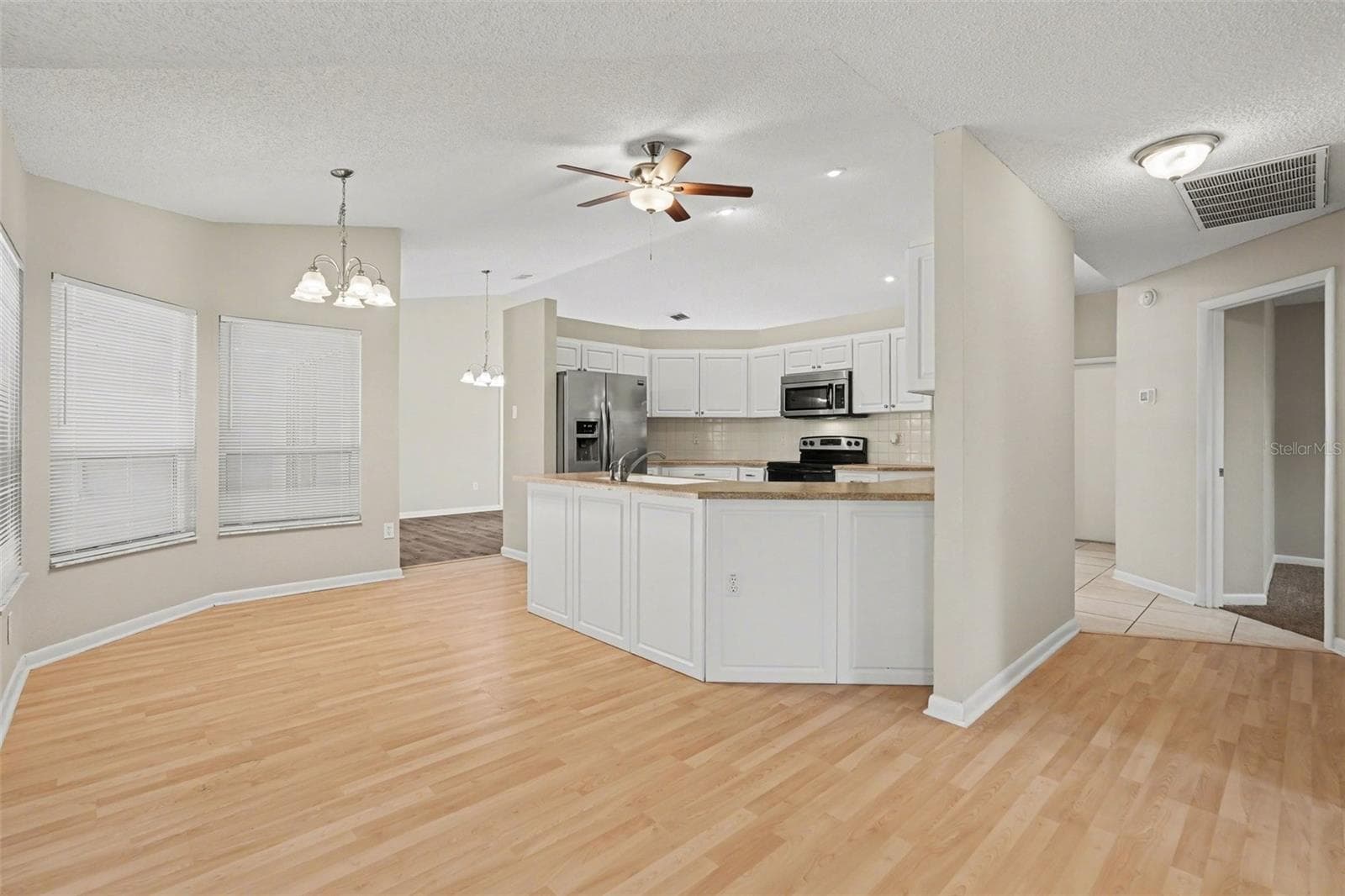 Single Family Residence at 9389 FOX HOLLOW LN, WEEKI WACHEE, photo 10 of 30