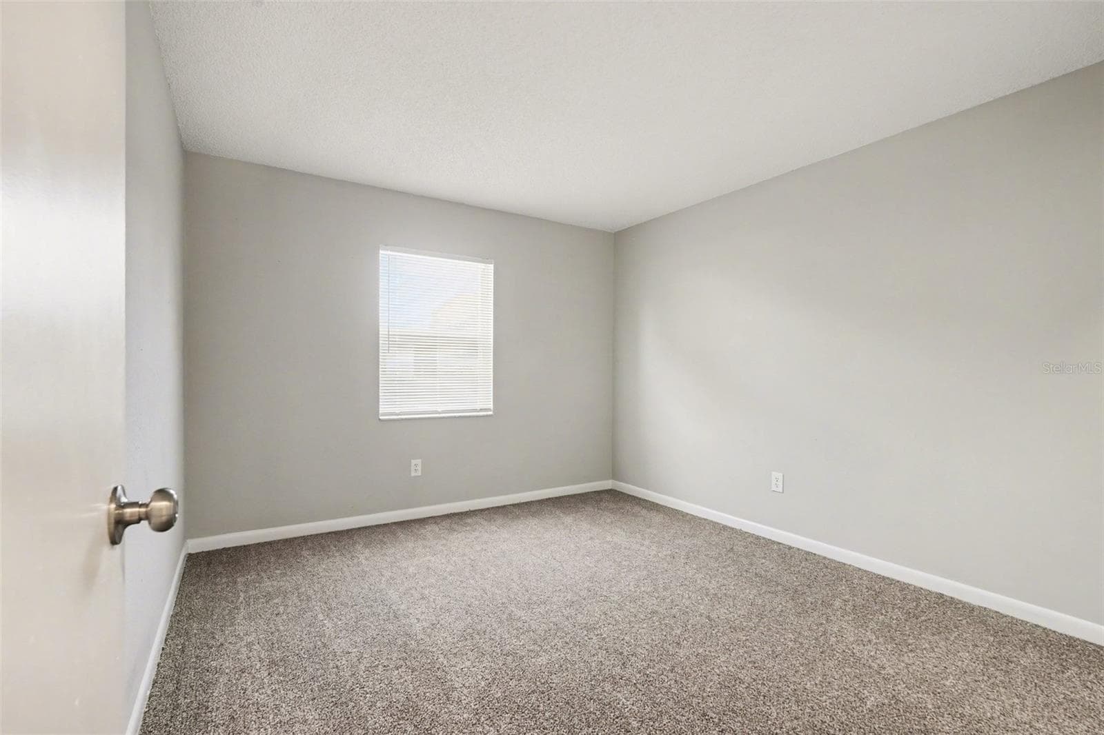 Single Family Residence at 9389 FOX HOLLOW LN, WEEKI WACHEE, photo 16 of 30