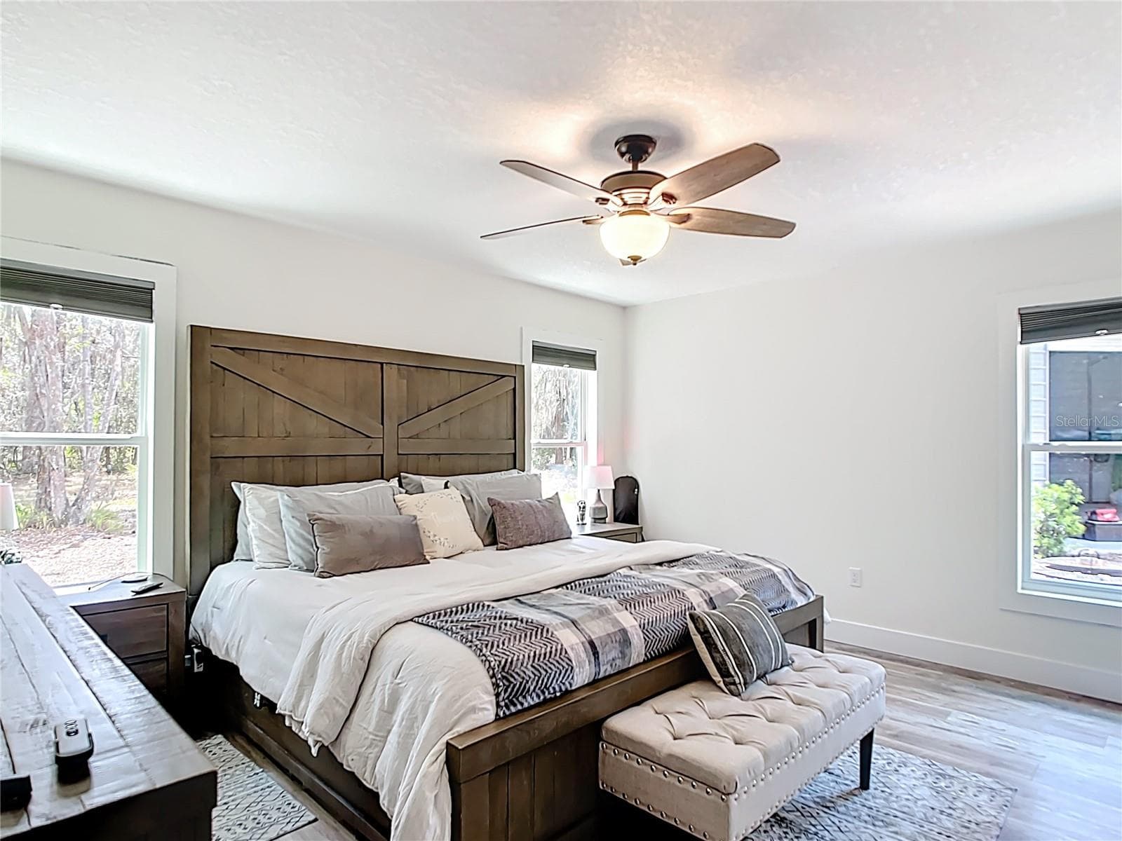 Single Family Residence at 7374 CIRCLE DR, LADY LAKE, photo 25 of 53
