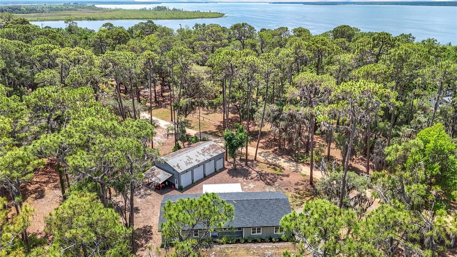Areal view of property - 7374 CIRCLE DR, LADY LAKE