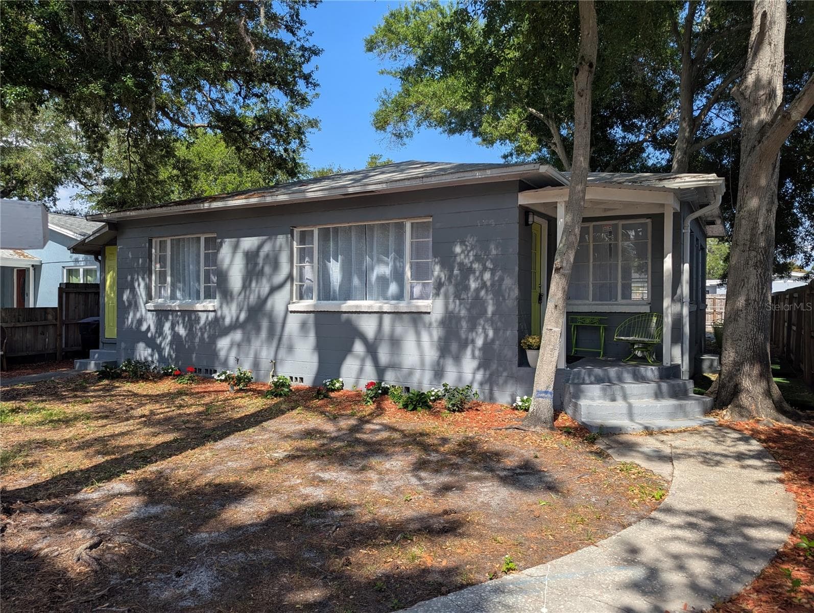 Single Family Residence at 3834 DR MARTIN LUTHER KING JR ST S, ST PETERSBURG, photo 2 of 32