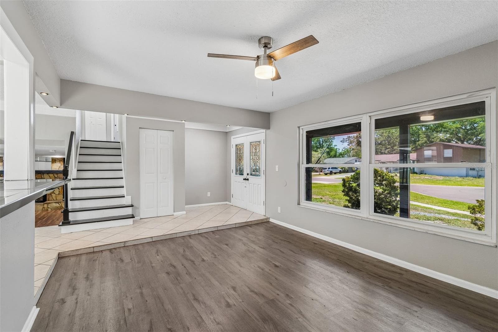 Single Family Residence at 7111 GATEWAY CT, TAMPA, photo 12 of 69