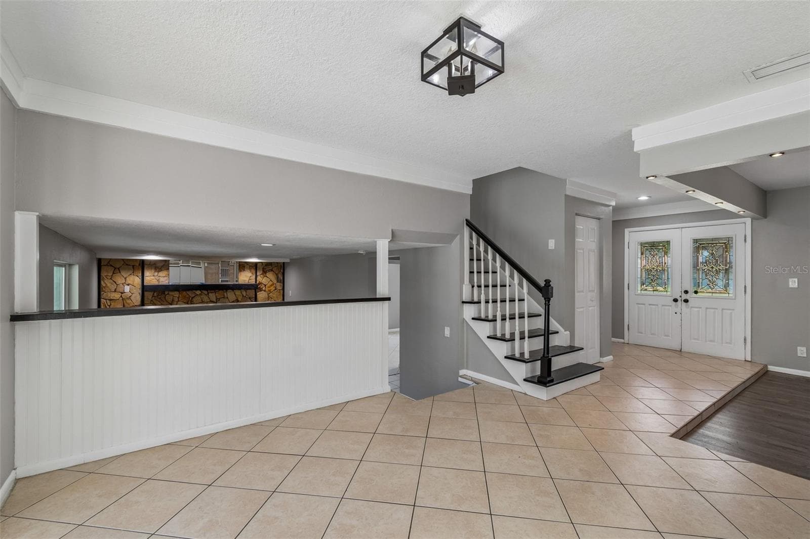 Single Family Residence at 7111 GATEWAY CT, TAMPA, photo 17 of 69