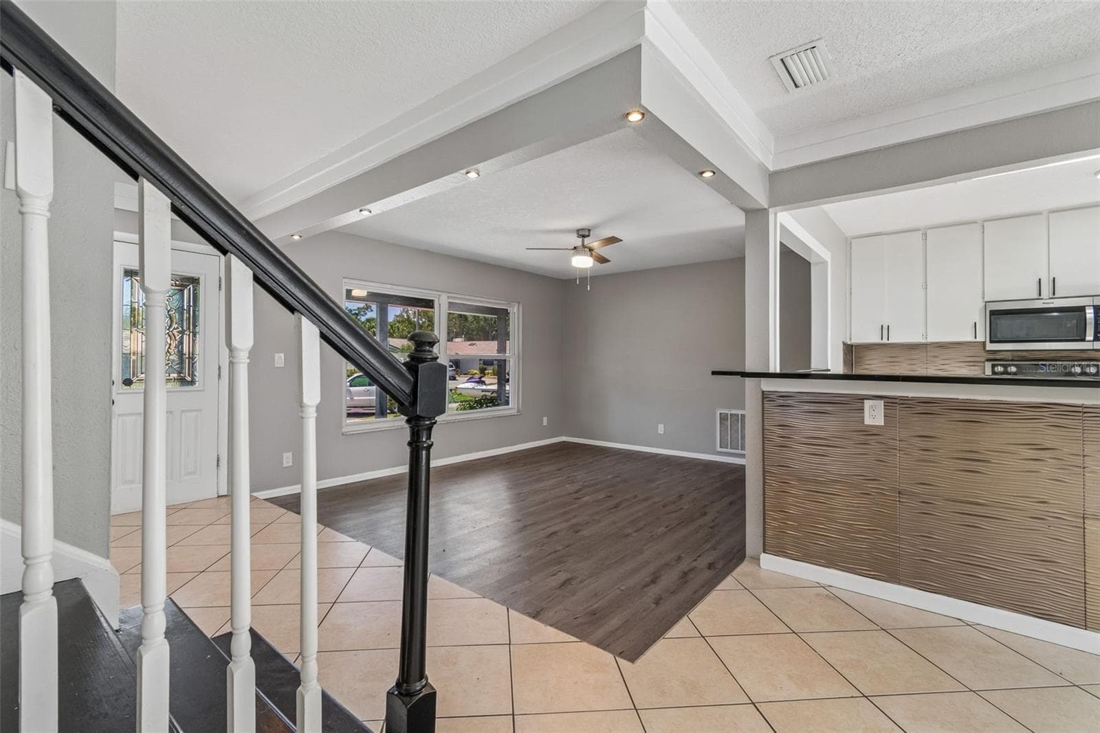 Single Family Residence at 7111 GATEWAY CT, TAMPA, photo 33 of 69