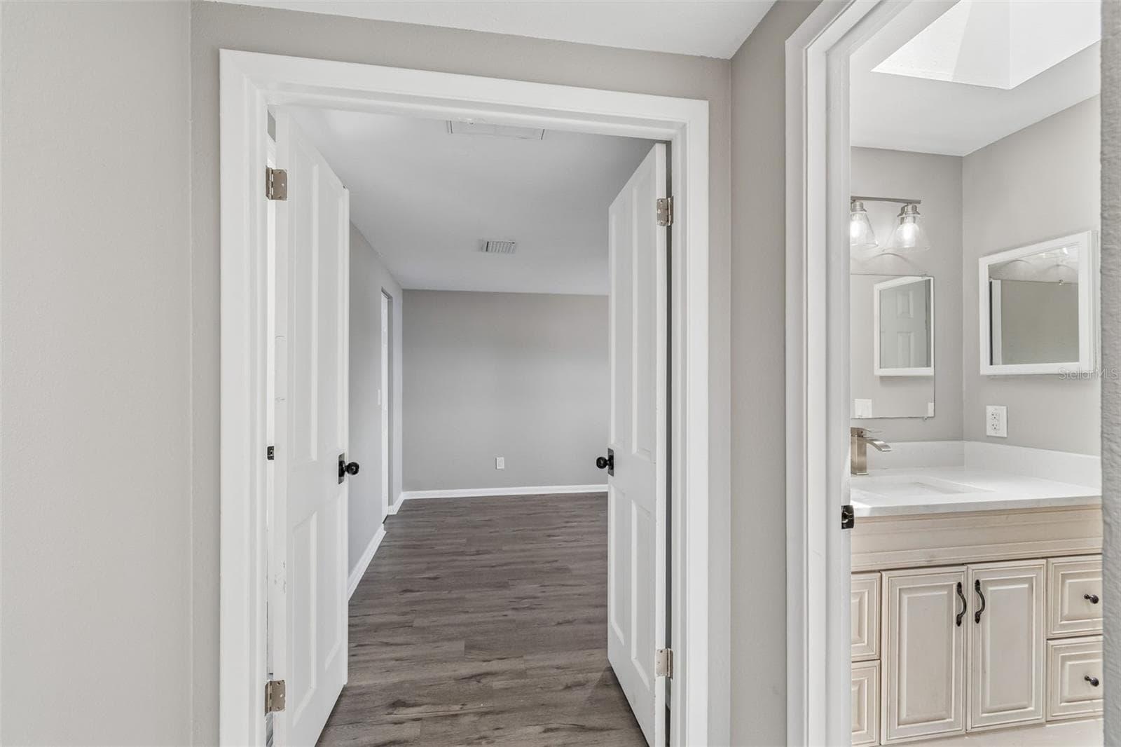 Single Family Residence at 7111 GATEWAY CT, TAMPA, photo 38 of 69