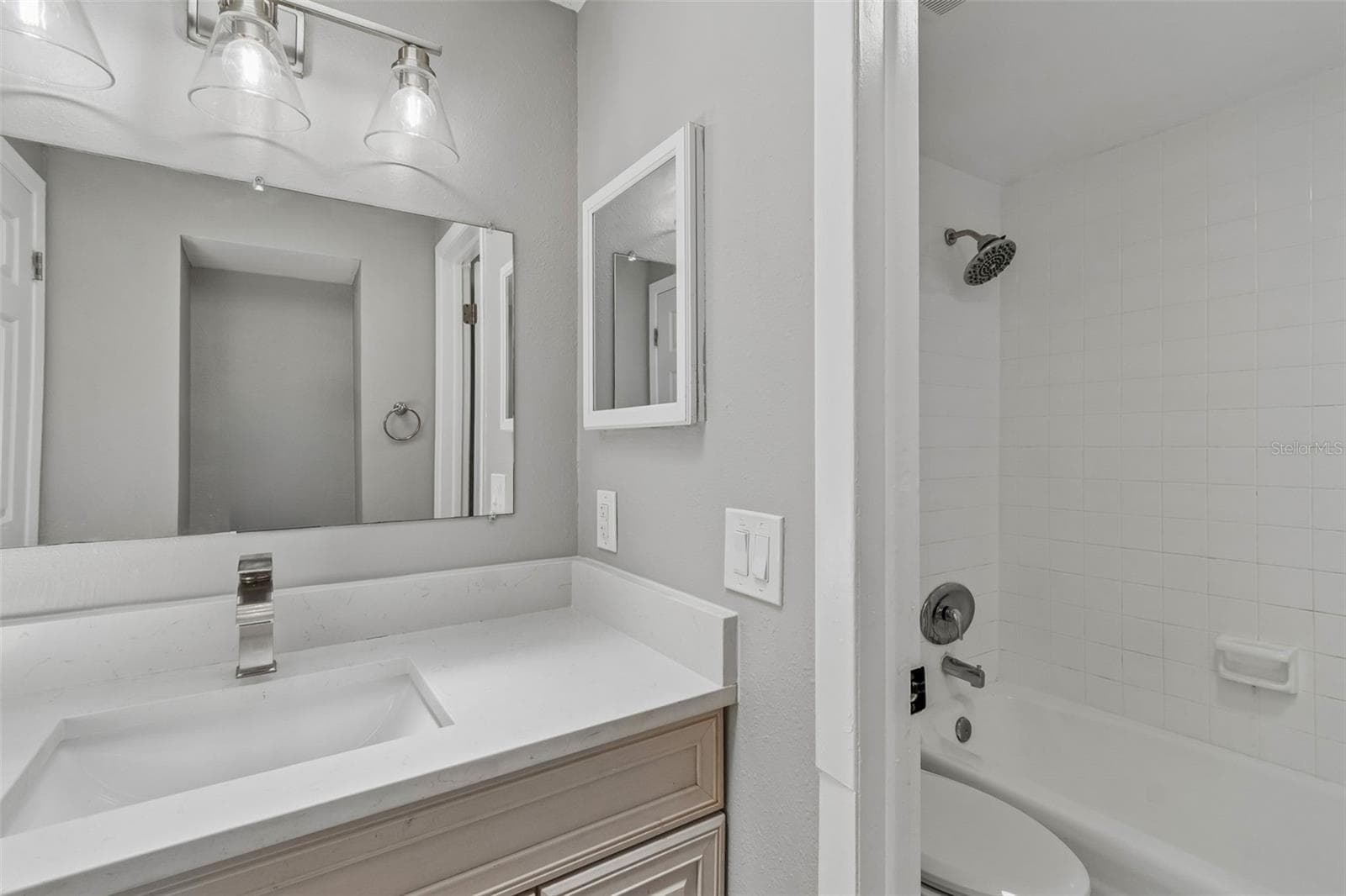 Single Family Residence at 7111 GATEWAY CT, TAMPA, photo 47 of 69