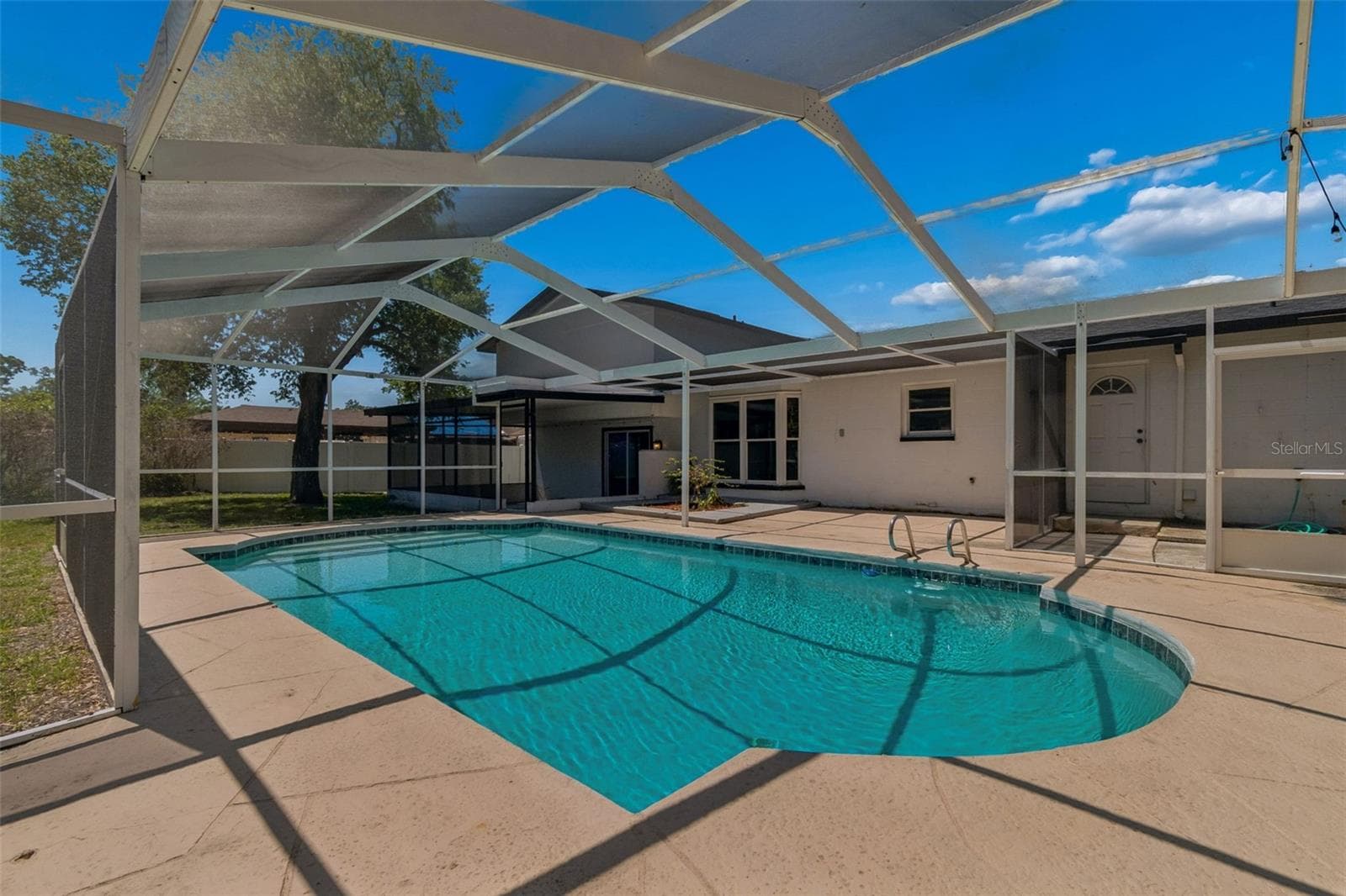 Single Family Residence at 7111 GATEWAY CT, TAMPA, photo 55 of 69