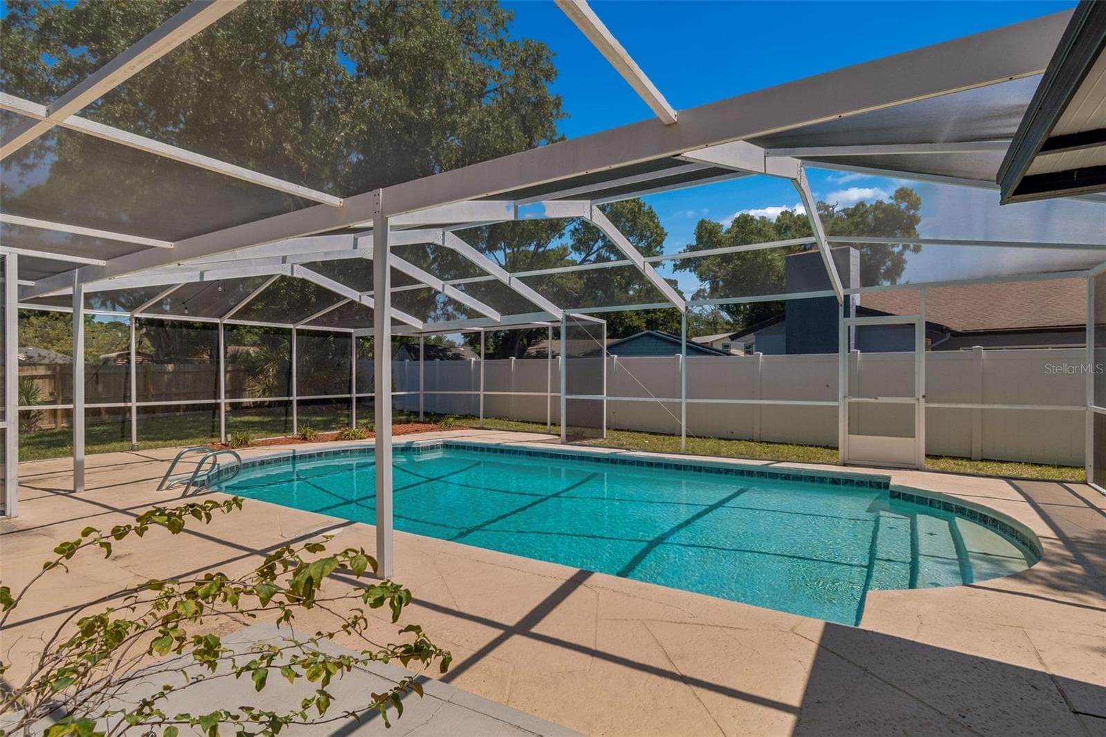Single Family Residence at 7111 GATEWAY CT, TAMPA, photo 58 of 69
