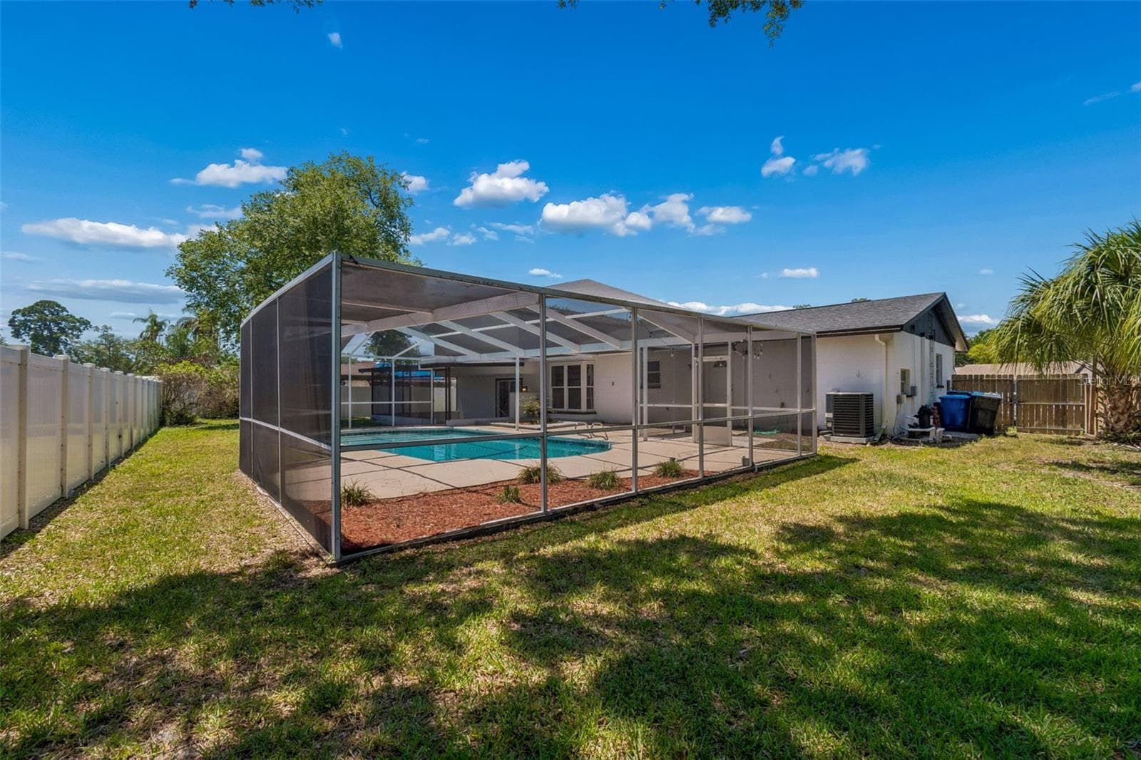 Single Family Residence at 7111 GATEWAY CT, TAMPA, photo 63 of 69