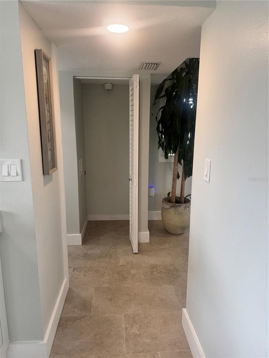 Condominium at 102 46TH AVENUE TER W #403, BRADENTON, photo 14 of 49