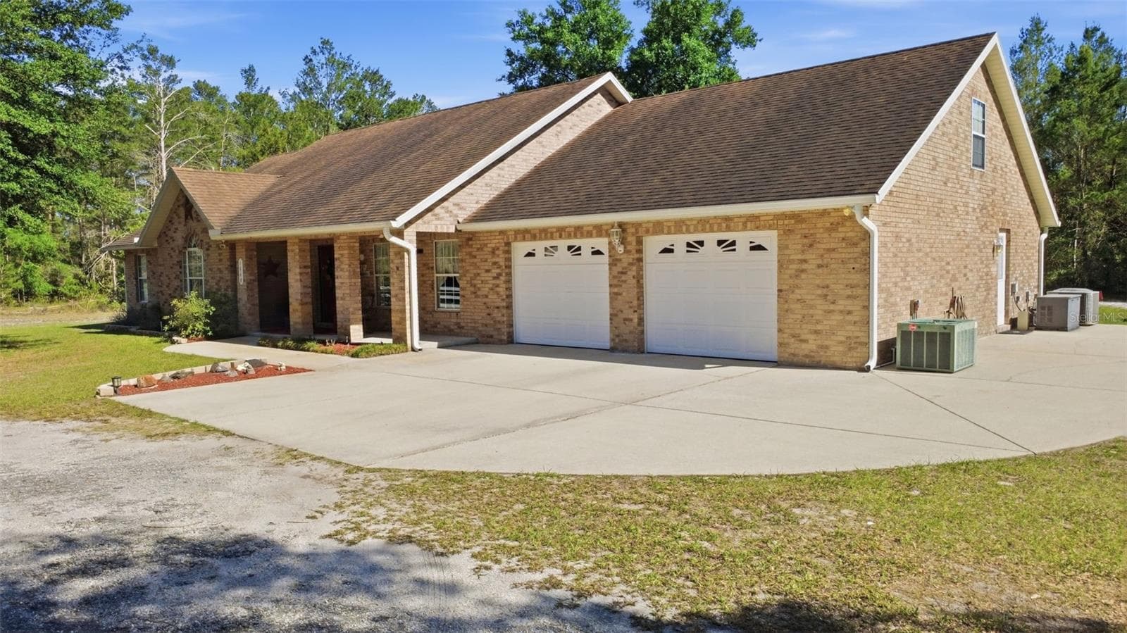 1640 RED DOG RD