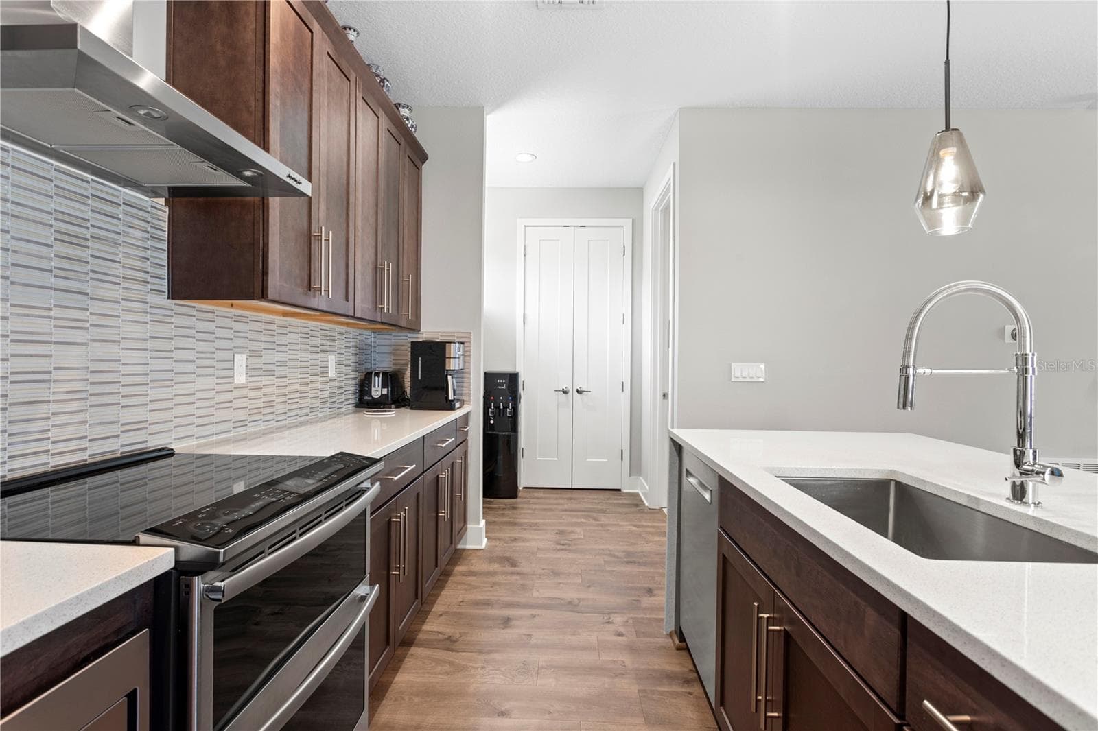 Kitchen on the second floor - 2521 11TH PL N, ST PETERSBURG