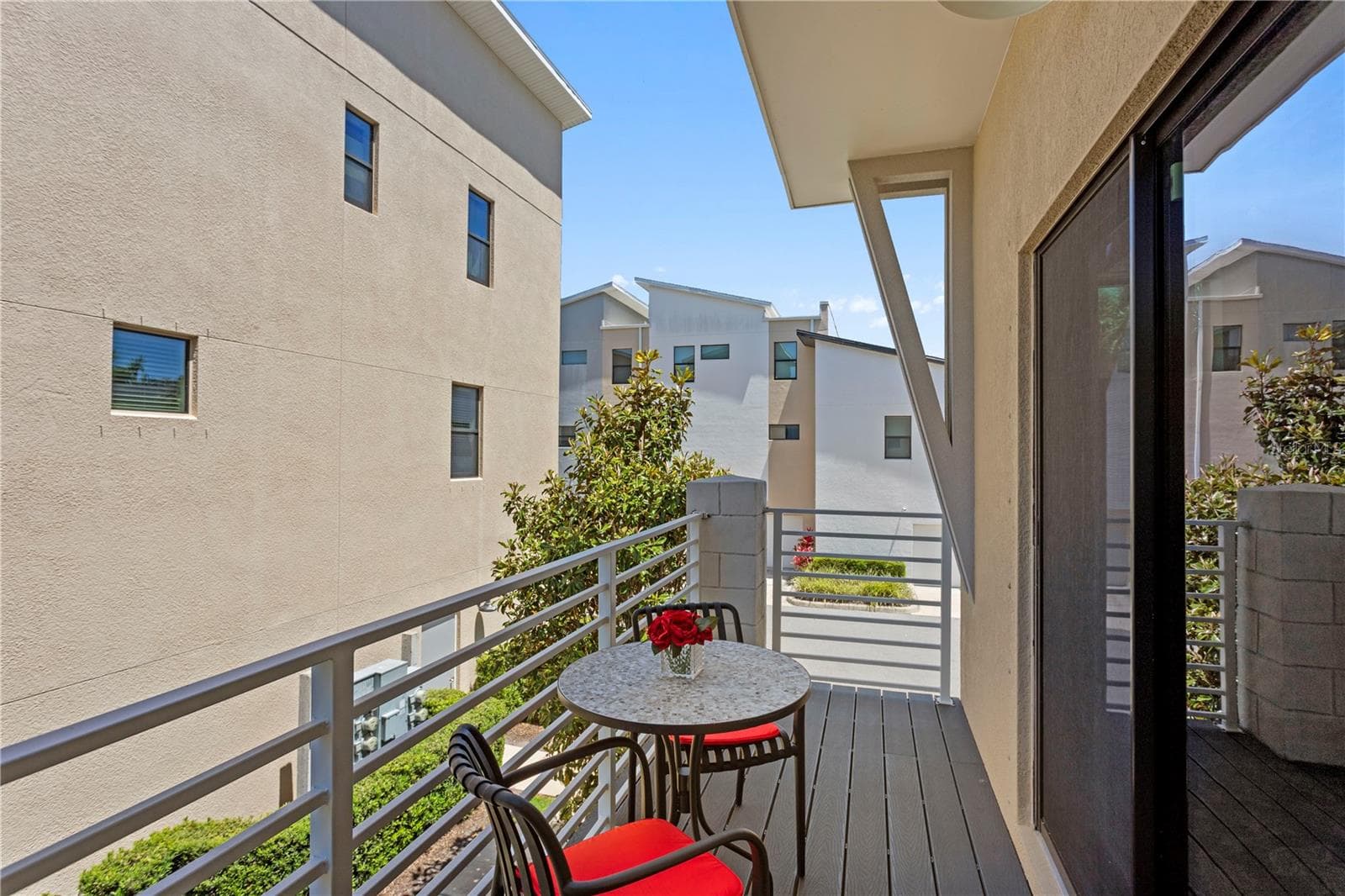Townhouse at 2521 11TH PL N, ST PETERSBURG, photo 13 of 49