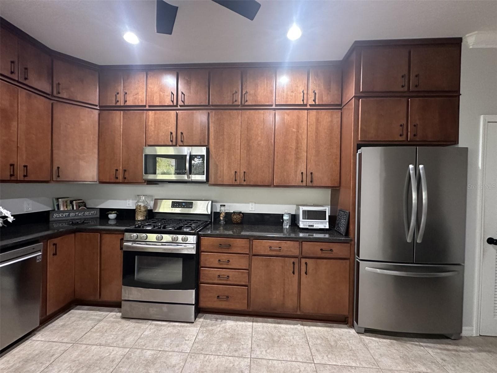 Villa at 19113 DOVES LANDING DR, TAMPA, photo 15 of 47