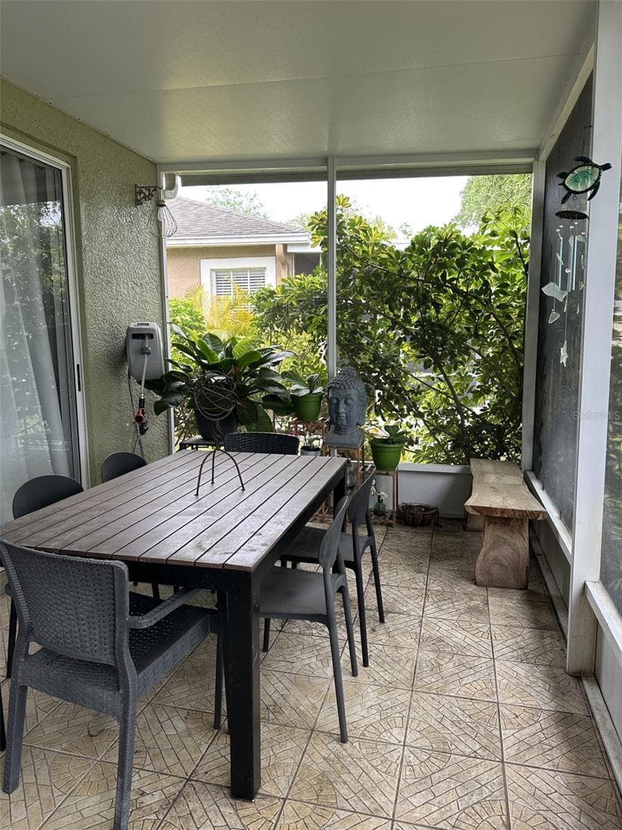 Villa at 19113 DOVES LANDING DR, TAMPA, photo 41 of 47