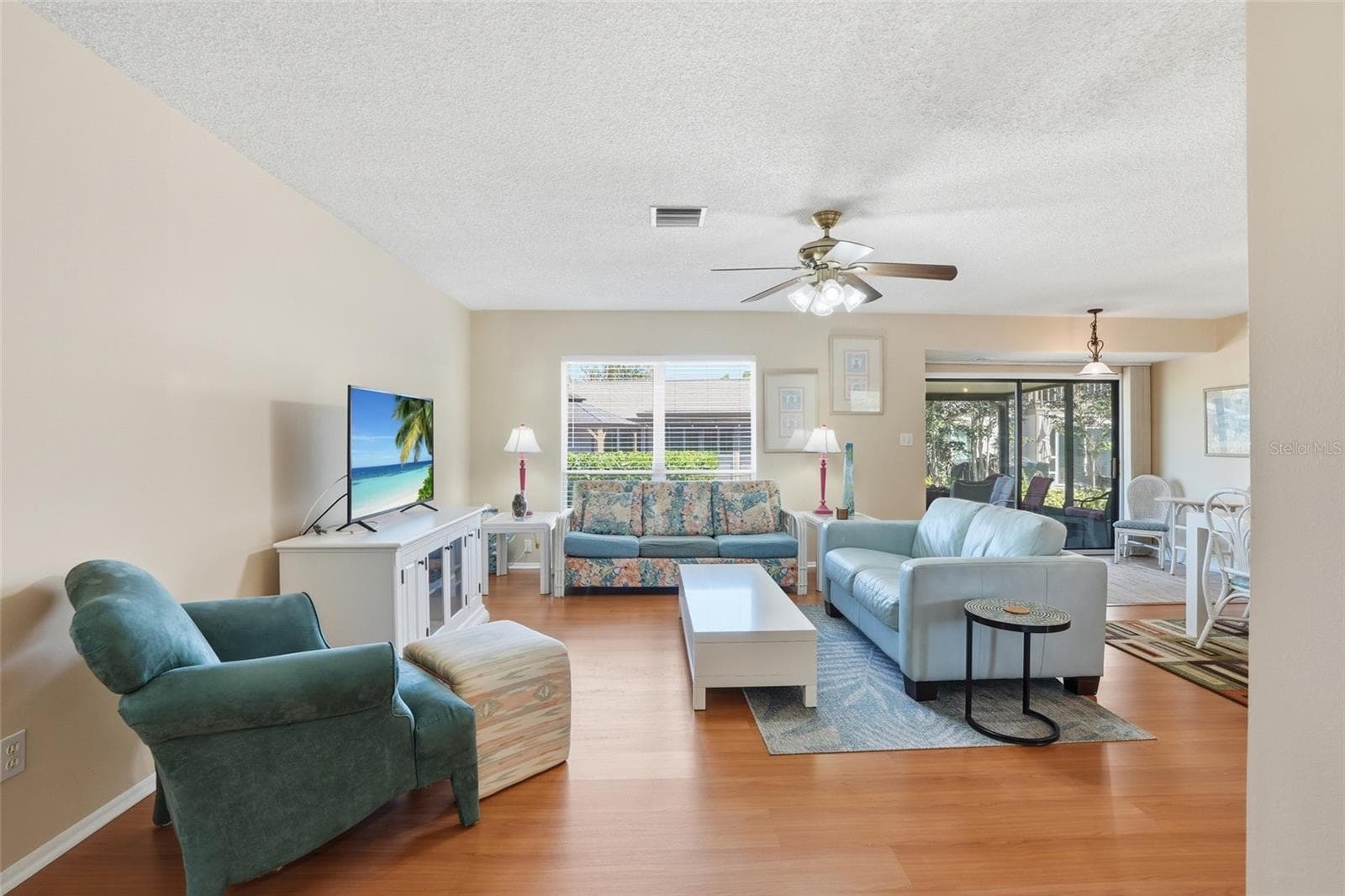 Townhouse at 4289 ISLAND CIR #1, FORT MYERS, photo 2 of 38