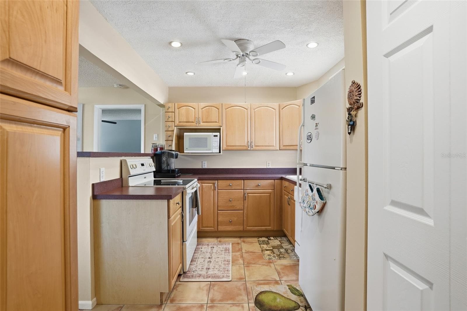 Townhouse at 4289 ISLAND CIR #1, FORT MYERS, photo 16 of 38