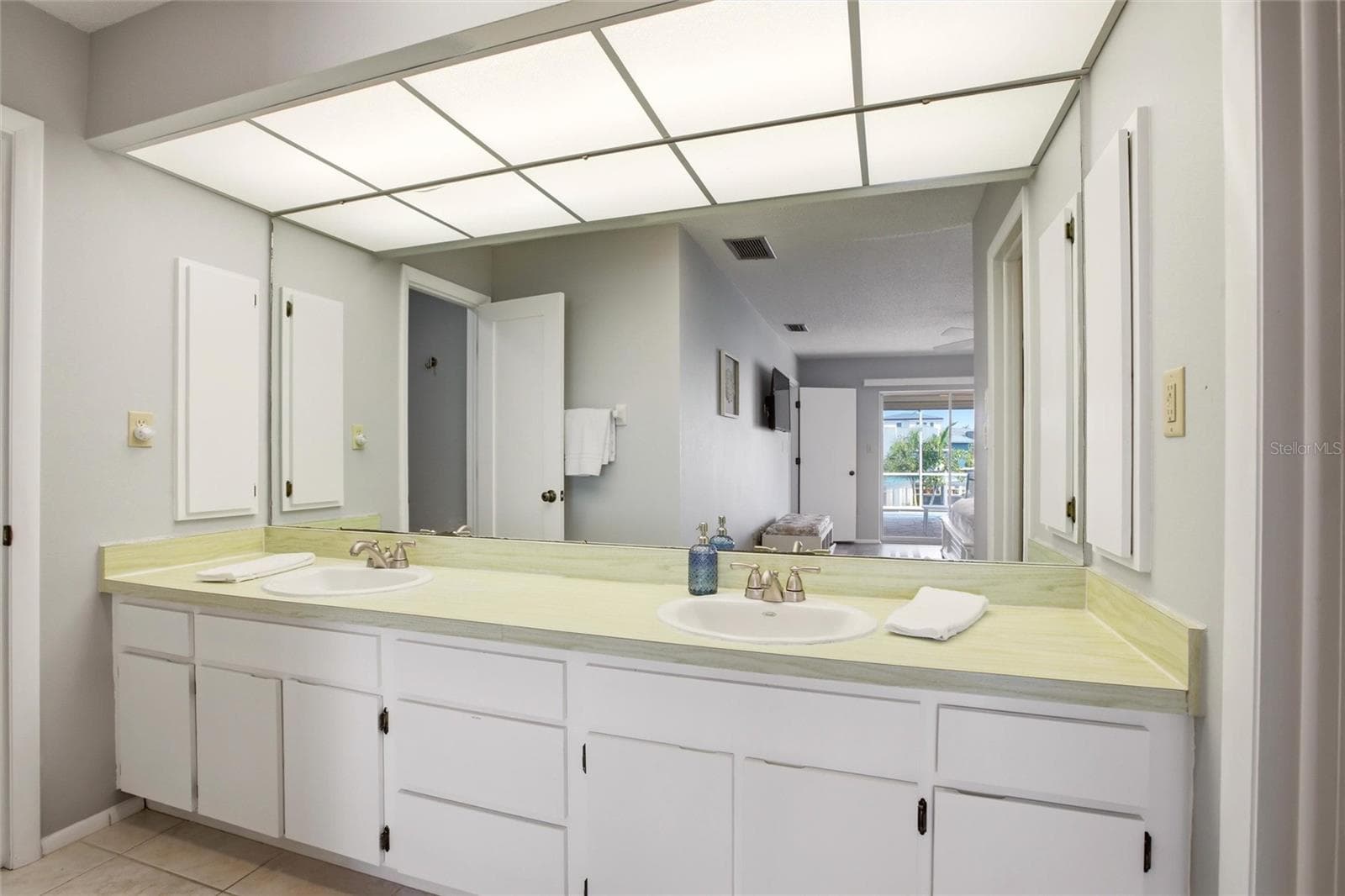 Single Family Residence at 79 TROPICANA DR, PUNTA GORDA, photo 19 of 51