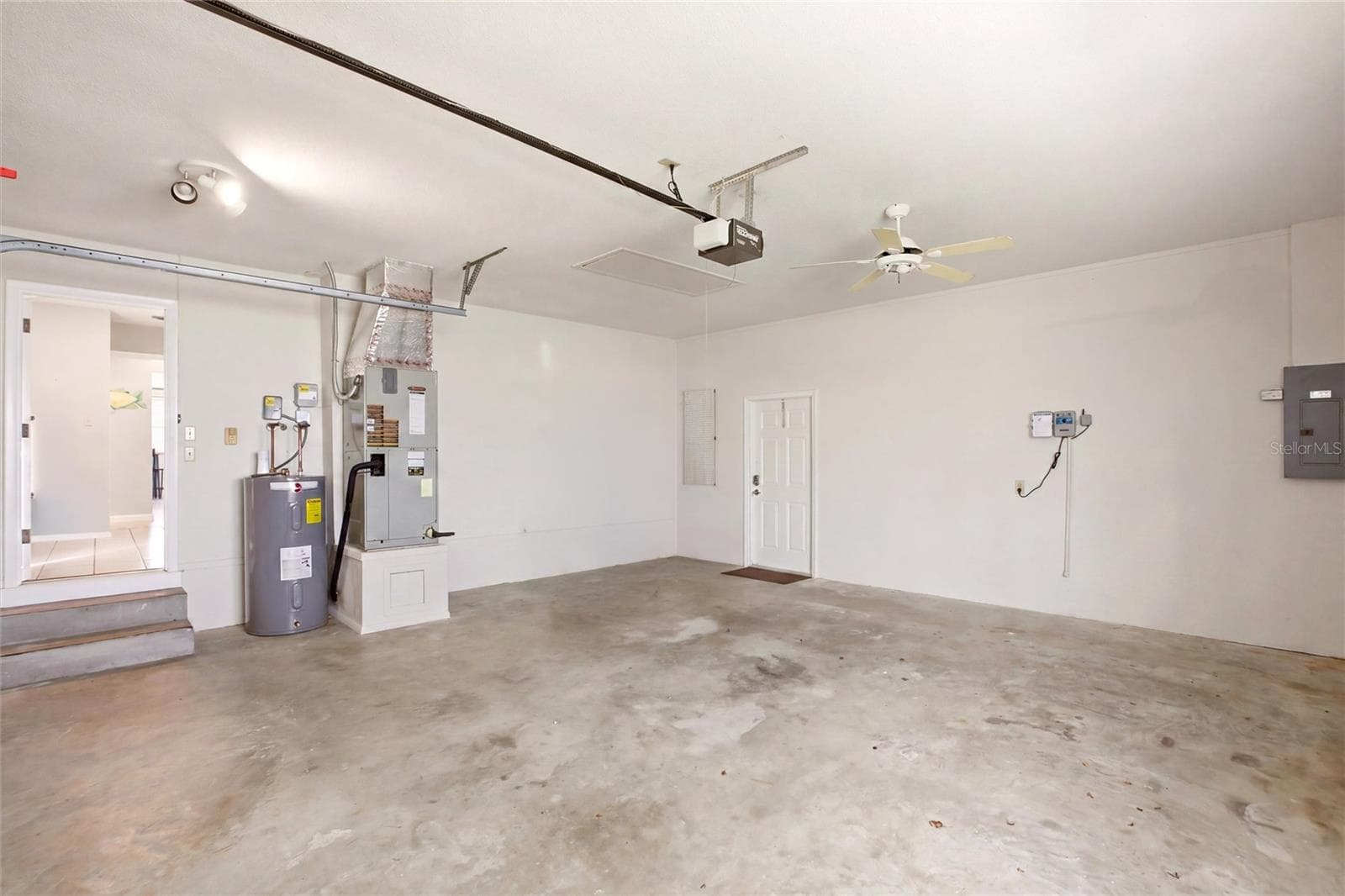 Single Family Residence at 79 TROPICANA DR, PUNTA GORDA, photo 30 of 51