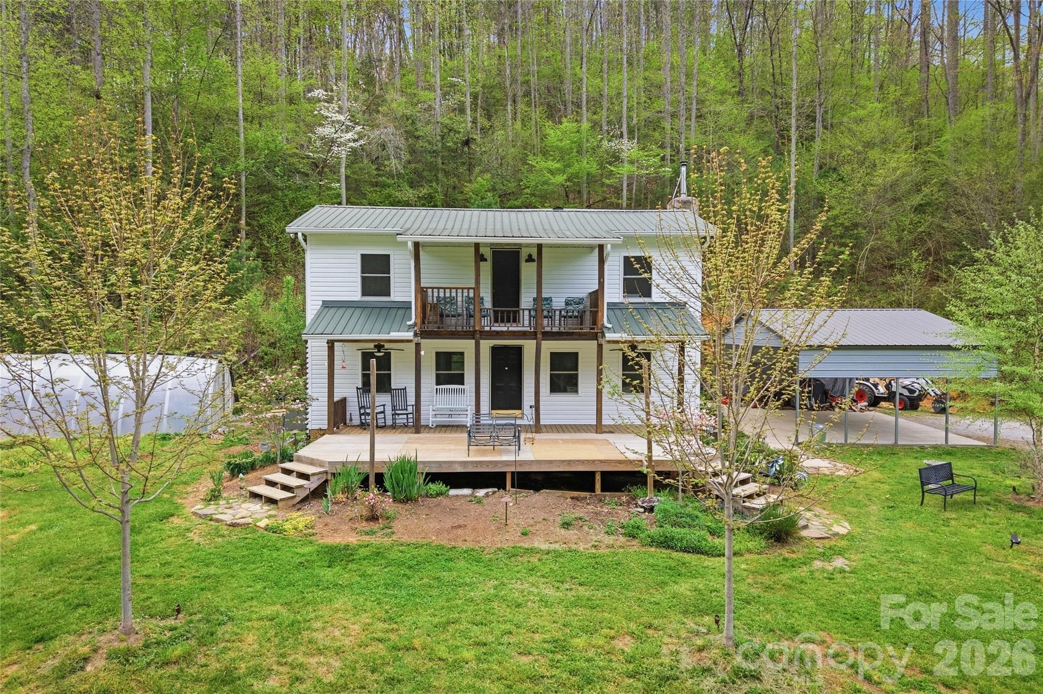 Single Family Residence at Lenoir, photo 3 of 37