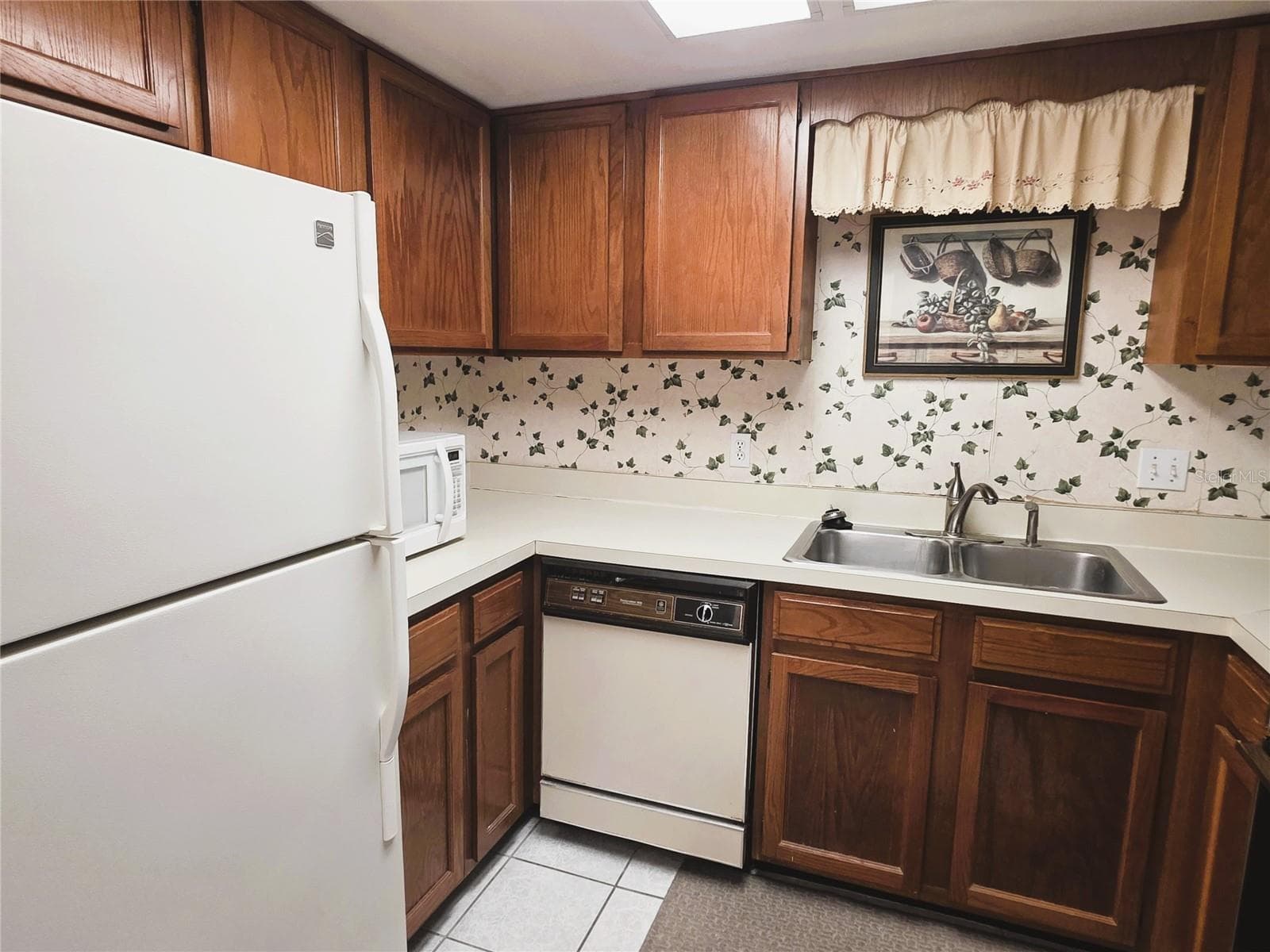 Condominium at 1775 CUPECOY CIR #O6, LUTZ, photo 15 of 37
