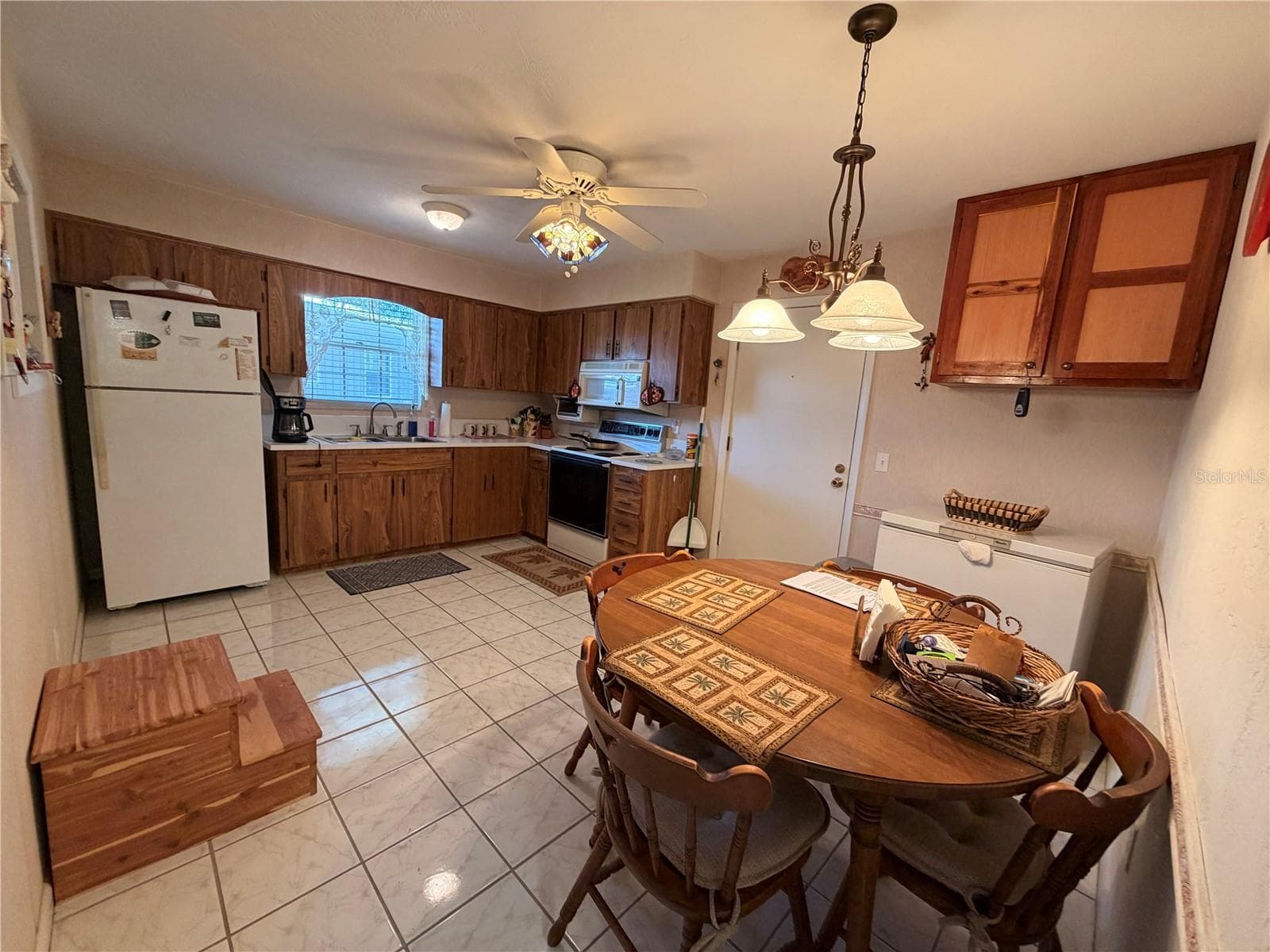 Condominium at 1640 JUNO TR #205B, ASTOR, photo 4 of 44