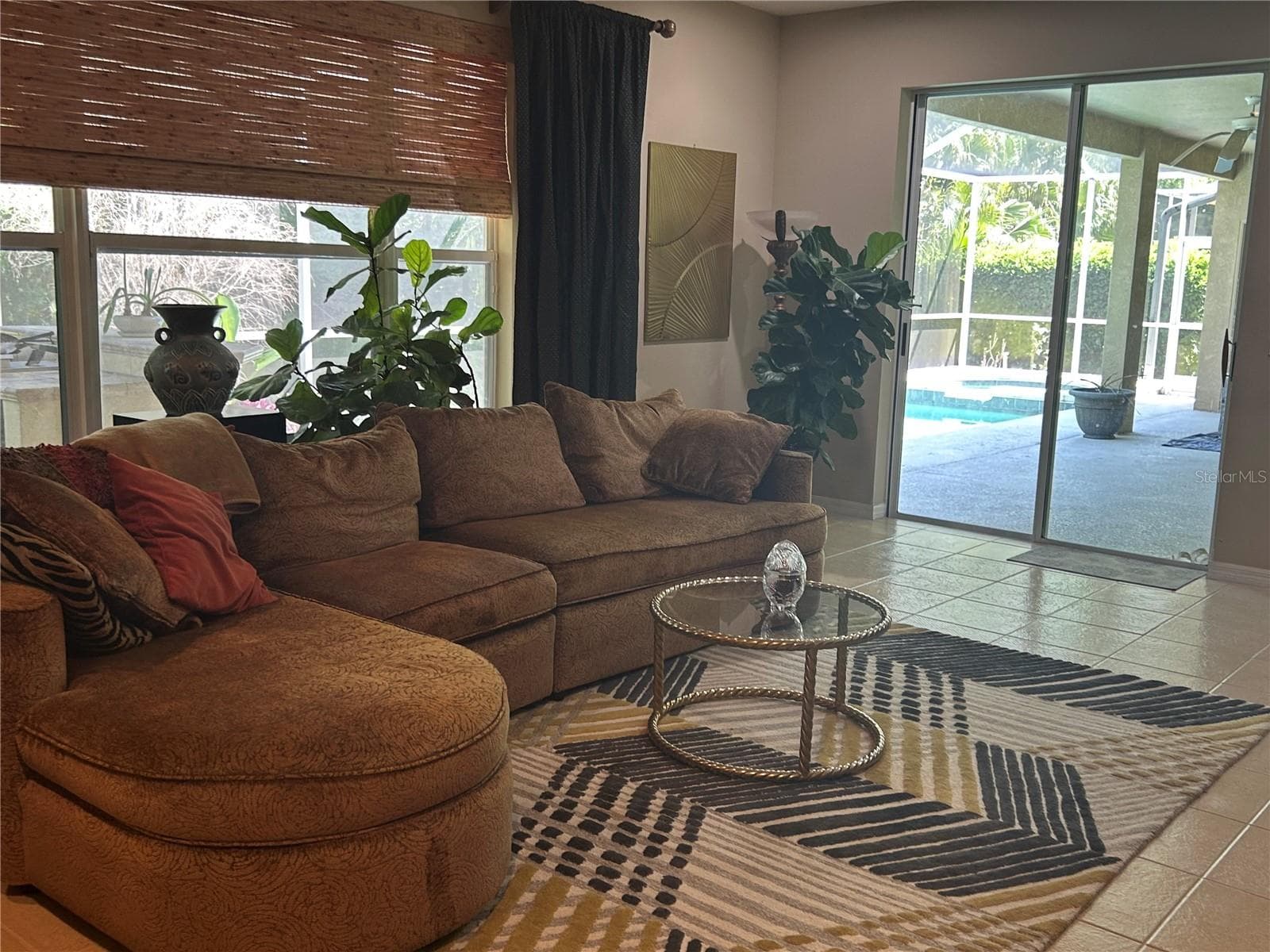 Living Room - 26612 SHOREGRASS DR, WESLEY CHAPEL