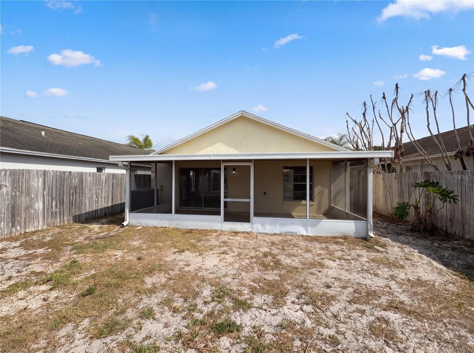 Single Family Residence at 9814 DEAN COVE LN, ORLANDO, photo 5 of 21