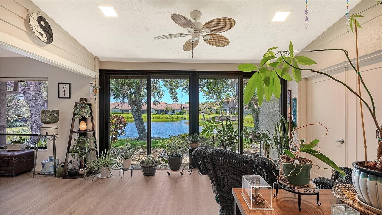 Condominium at 6048 WILSHIRE BLVD #2, SARASOTA, photo 4 of 58