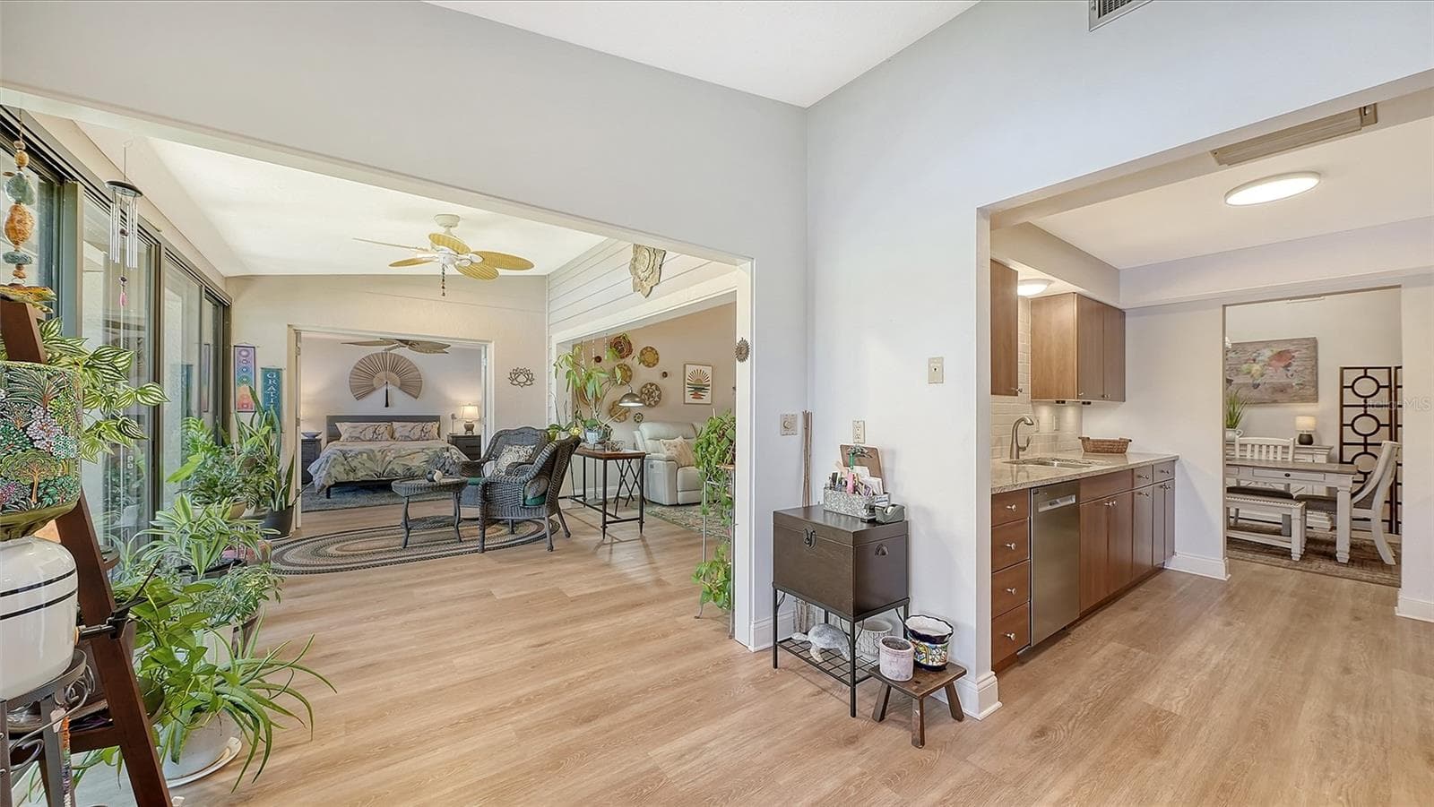 Condominium at 6048 WILSHIRE BLVD #2, SARASOTA, photo 14 of 58