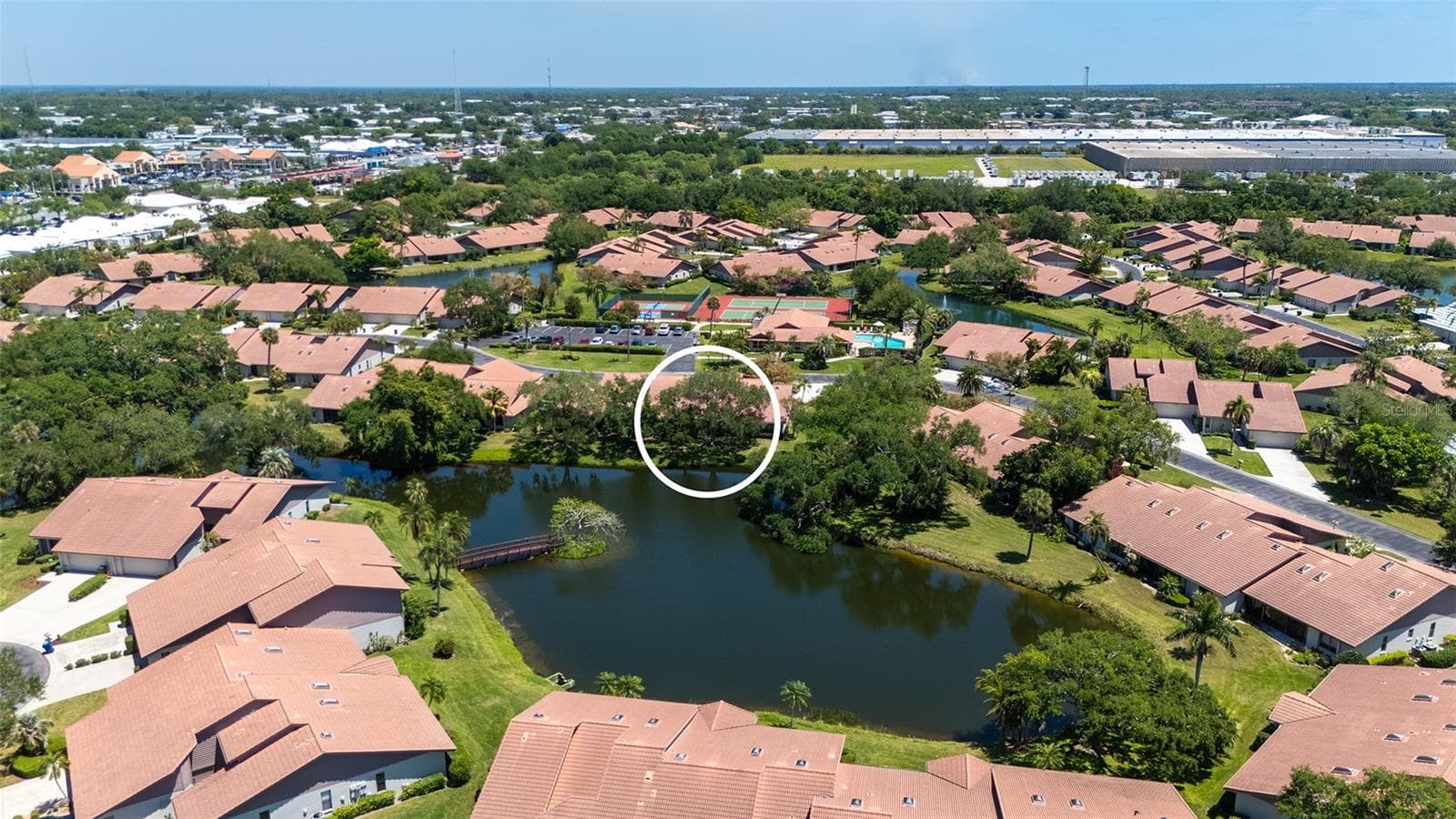 Condominium at 6048 WILSHIRE BLVD #2, SARASOTA, photo 33 of 58