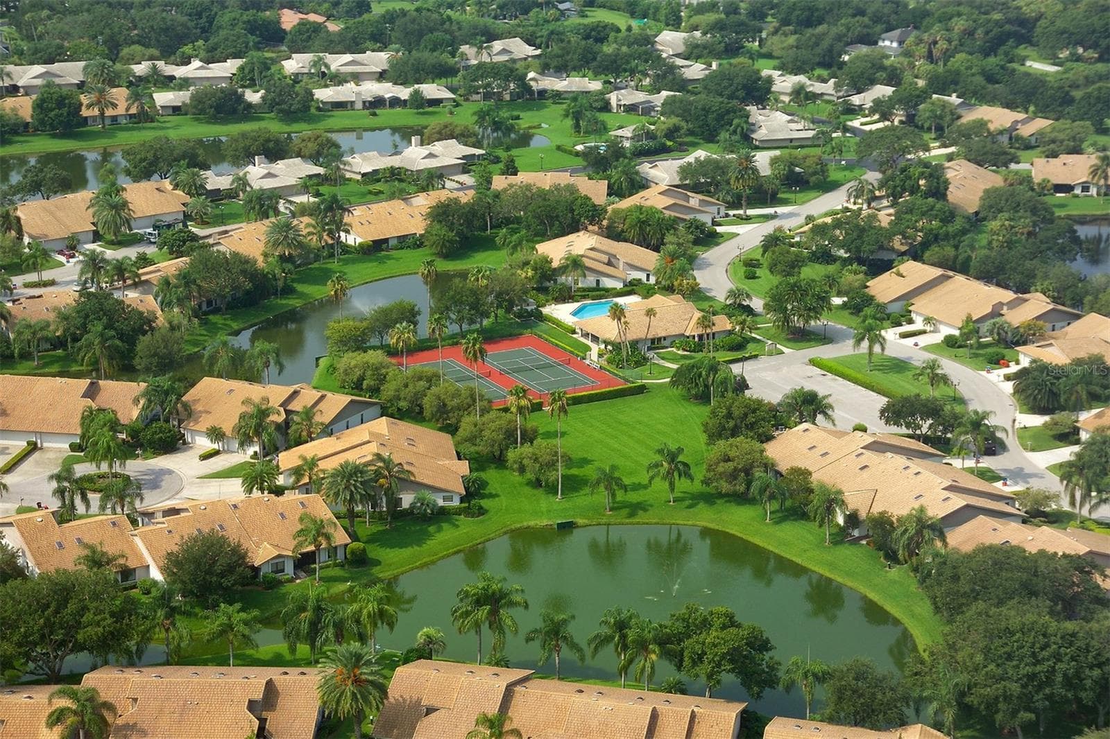 Condominium at 6048 WILSHIRE BLVD #2, SARASOTA, photo 35 of 58