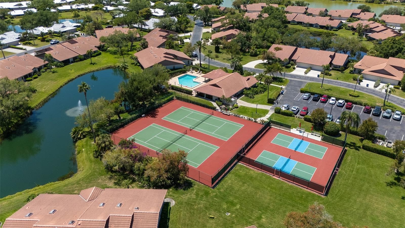 Condominium at 6048 WILSHIRE BLVD #2, SARASOTA, photo 36 of 58