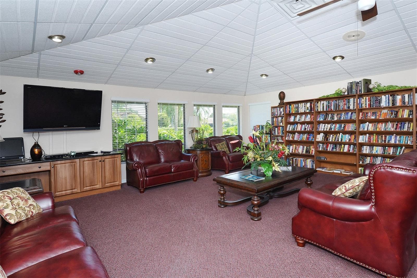 Condominium at 6048 WILSHIRE BLVD #2, SARASOTA, photo 38 of 58