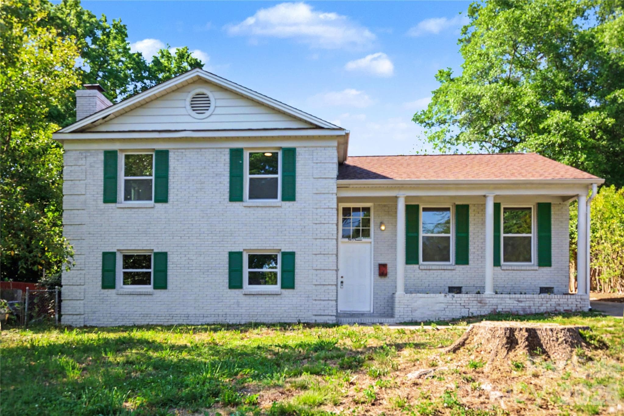 Single Family Residence at Charlotte, photo 2 of 33