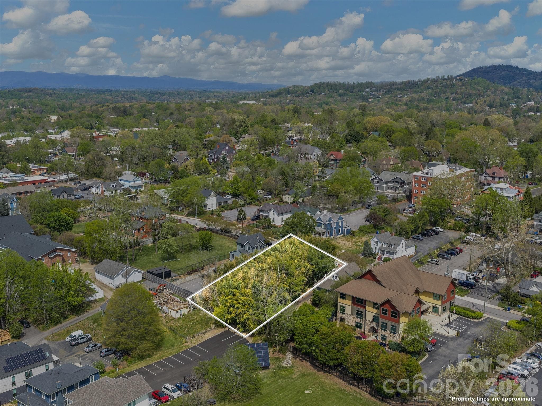 Lot at Asheville, photo 9 of 10