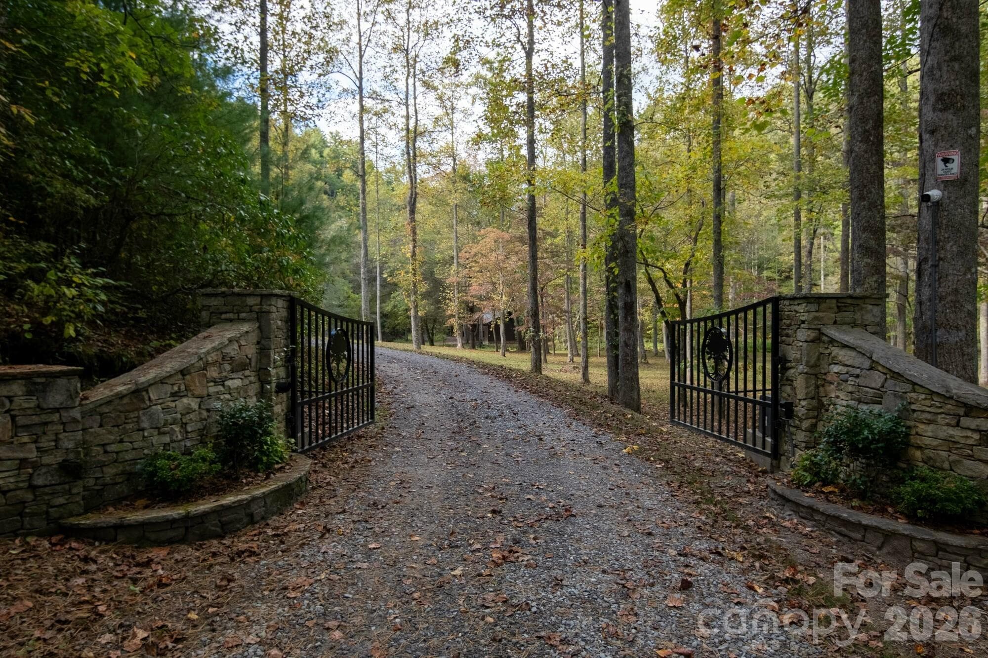 Single Family Residence at 2108 River Hill Road, Murphy, photo 5 of 31