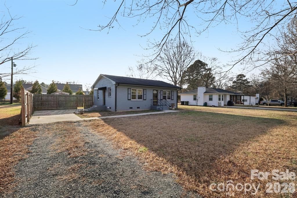 Single Family Residence at Monroe, photo 2 of 29
