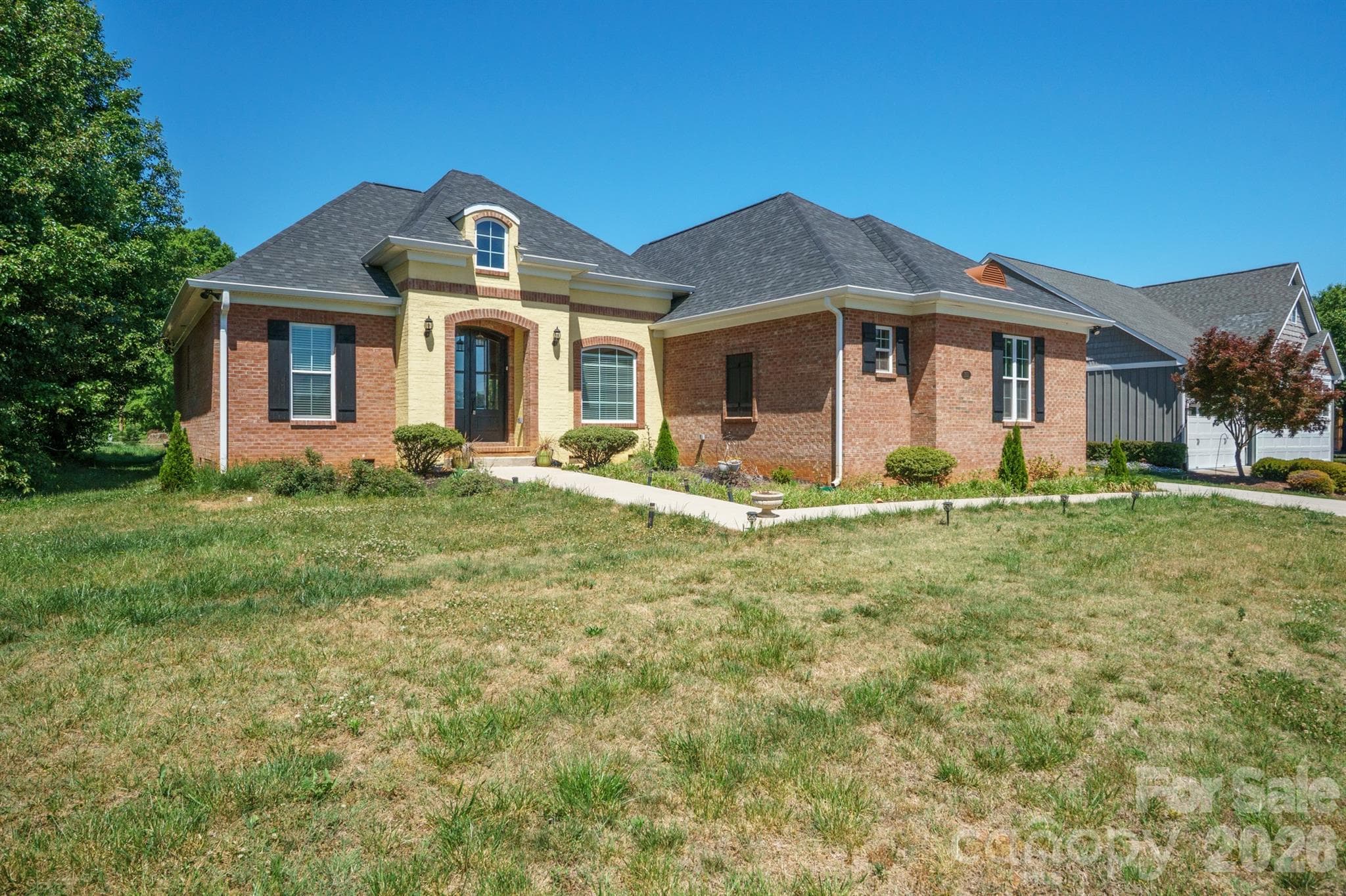 Single Family Residence at 101 Long Meadows Drive, Kings Mountain, photo 4 of 33