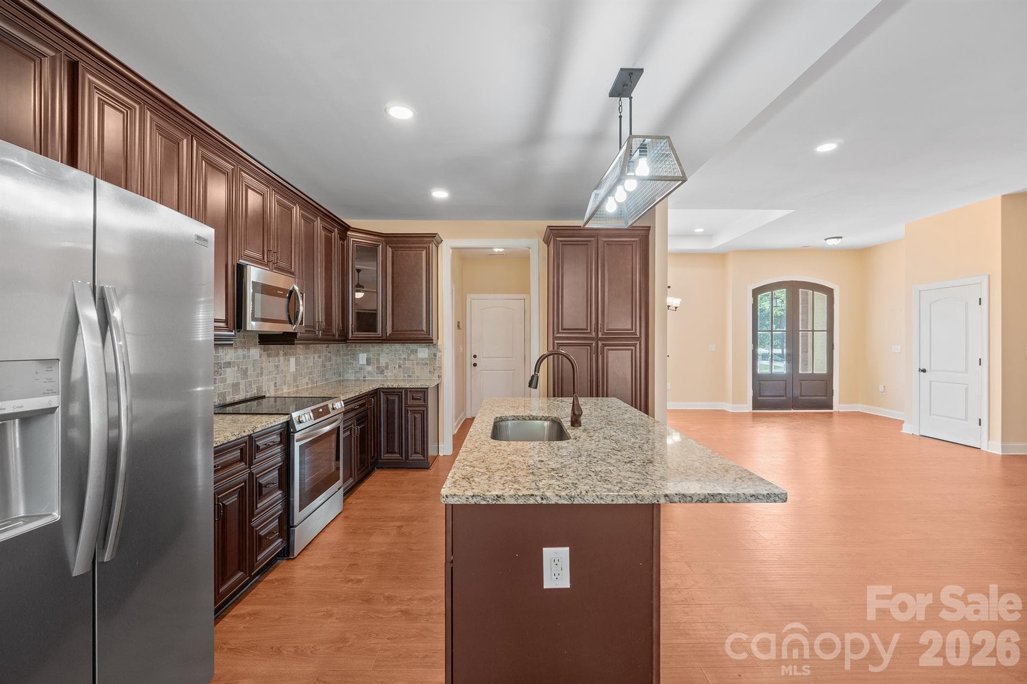Single Family Residence at 101 Long Meadows Drive, Kings Mountain, photo 9 of 33