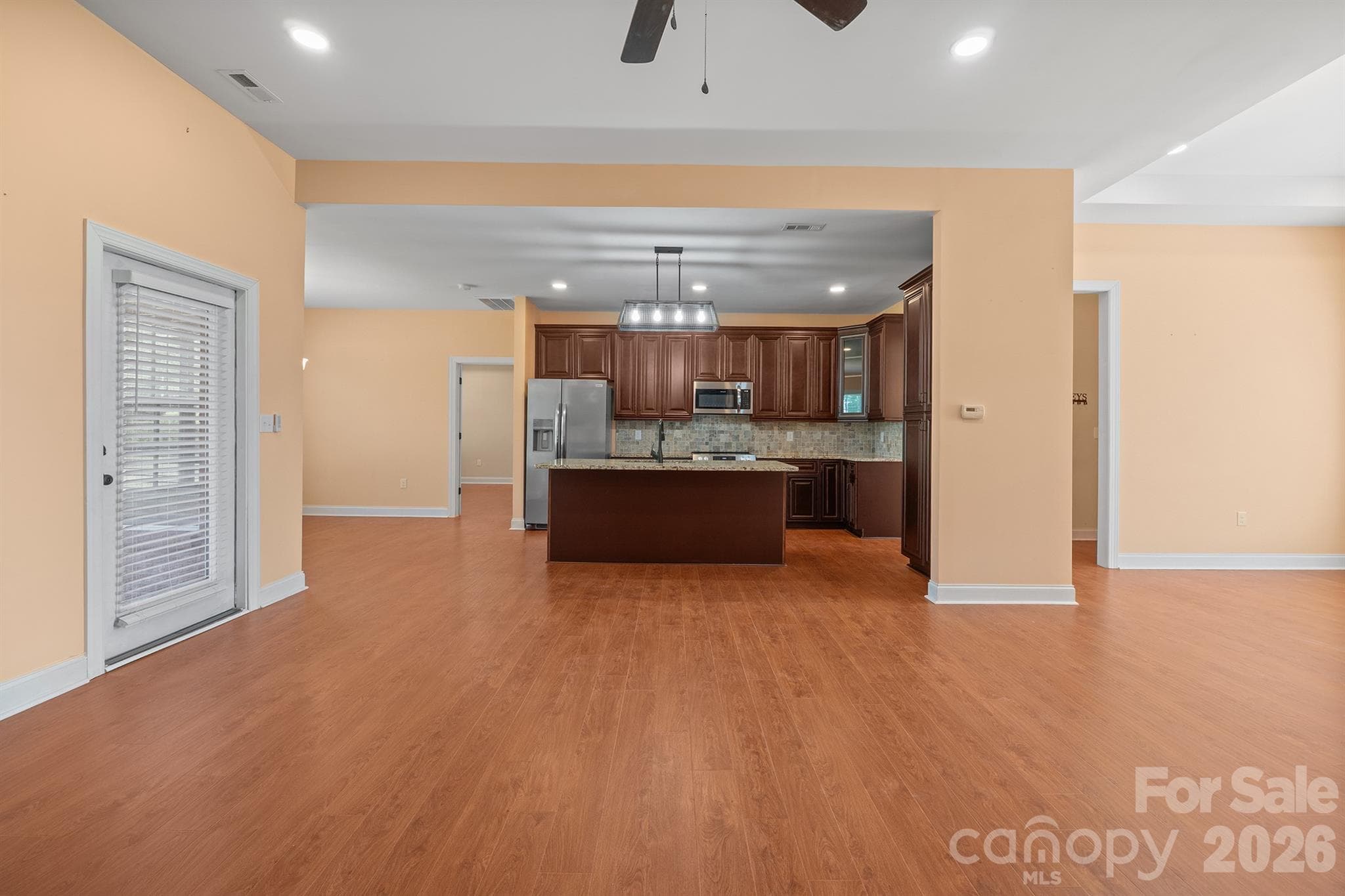 Single Family Residence at 101 Long Meadows Drive, Kings Mountain, photo 15 of 33