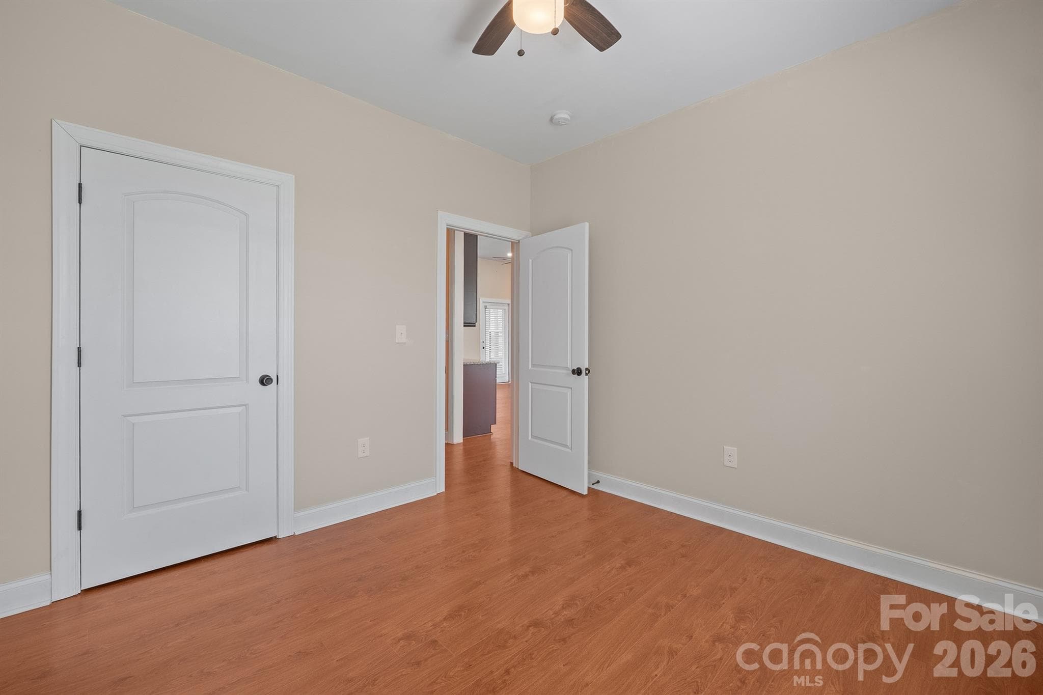 Single Family Residence at 101 Long Meadows Drive, Kings Mountain, photo 17 of 33