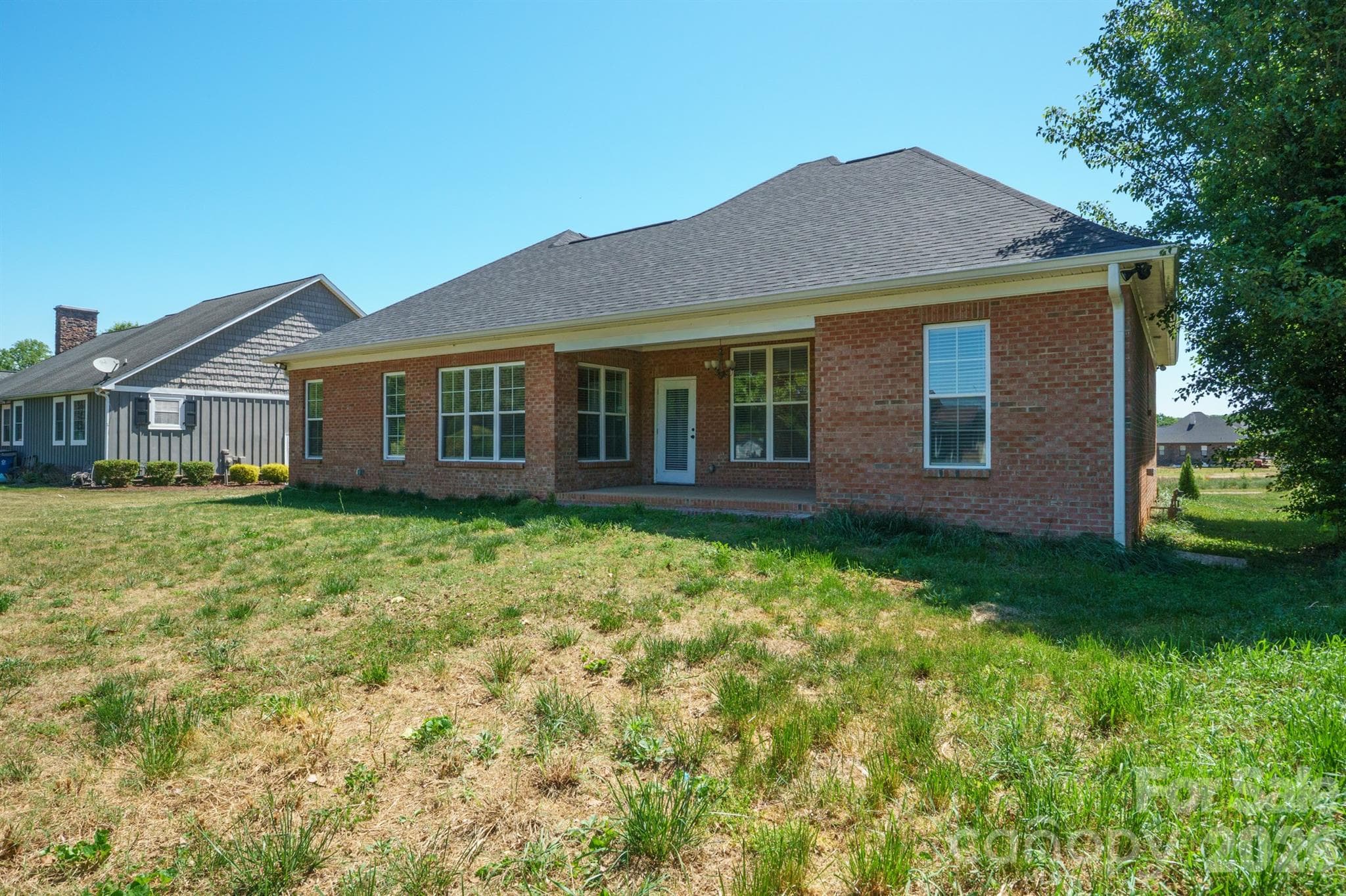 Single Family Residence at 101 Long Meadows Drive, Kings Mountain, photo 31 of 33