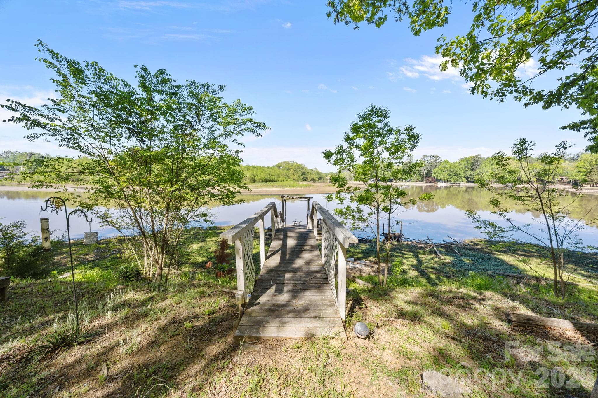 Lot at 405 Carroll Cove, Lake Wylie, photo 2 of 19