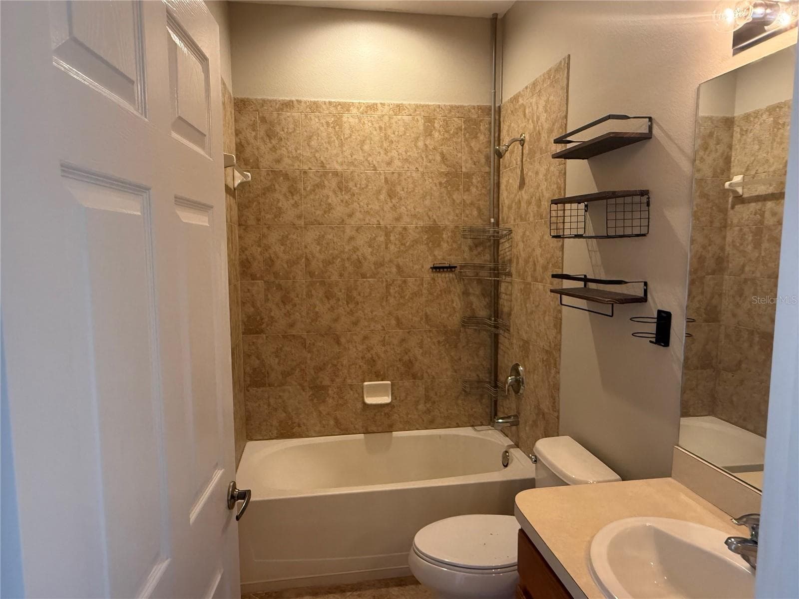 Single Family Residence at 11055 BELLE HAVEN DR, NEW PORT RICHEY, photo 10 of 24