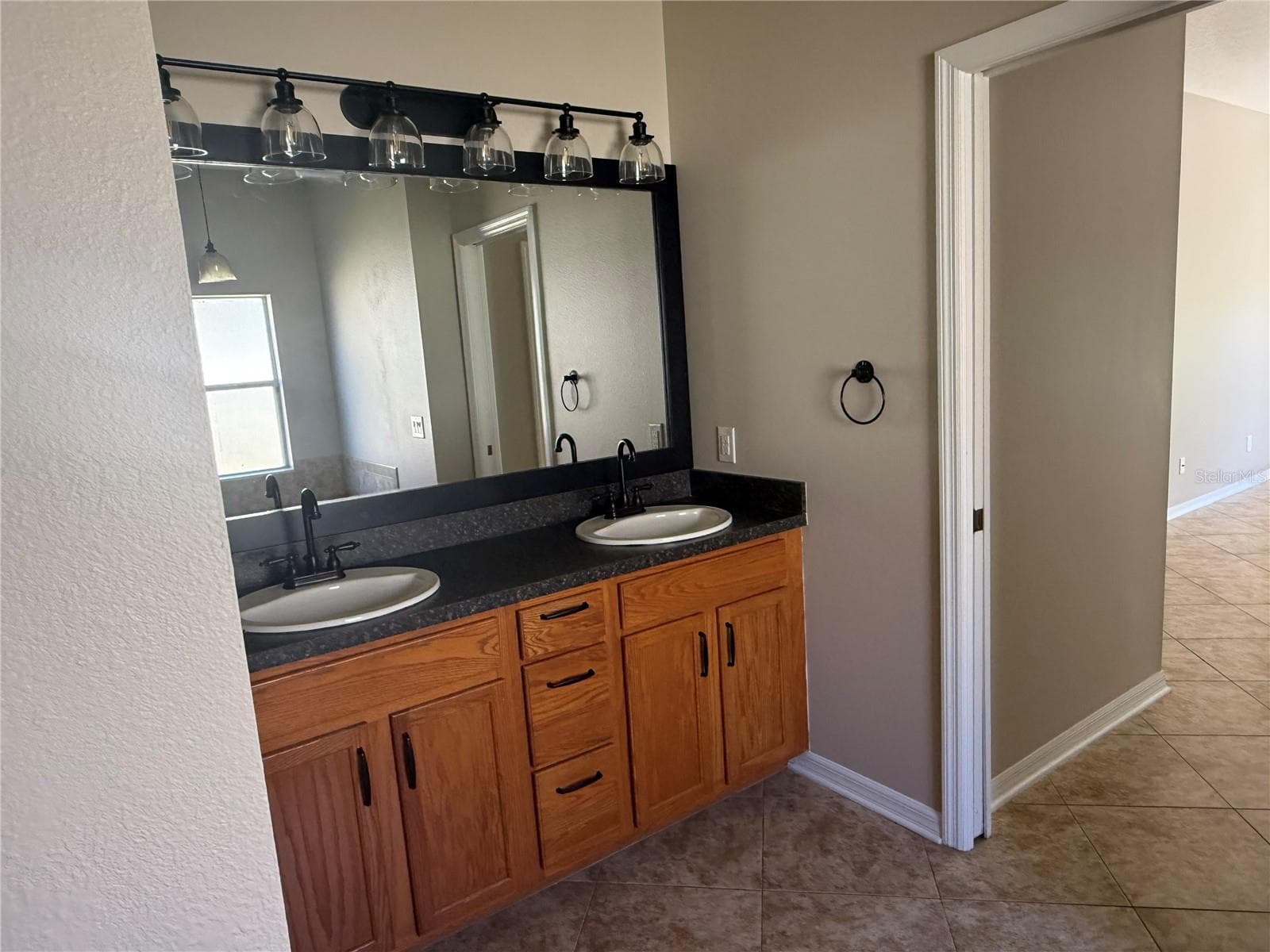 Single Family Residence at 11055 BELLE HAVEN DR, NEW PORT RICHEY, photo 17 of 24