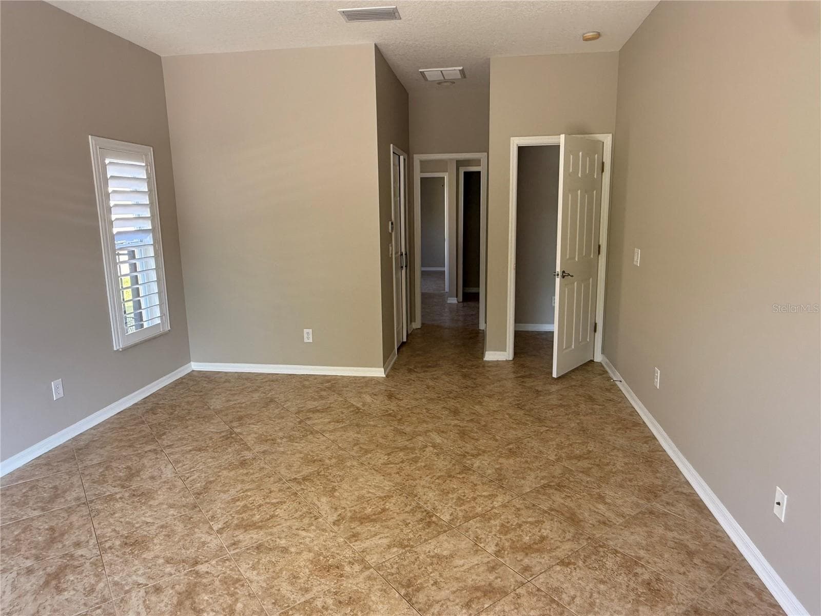 Single Family Residence at 11055 BELLE HAVEN DR, NEW PORT RICHEY, photo 19 of 24